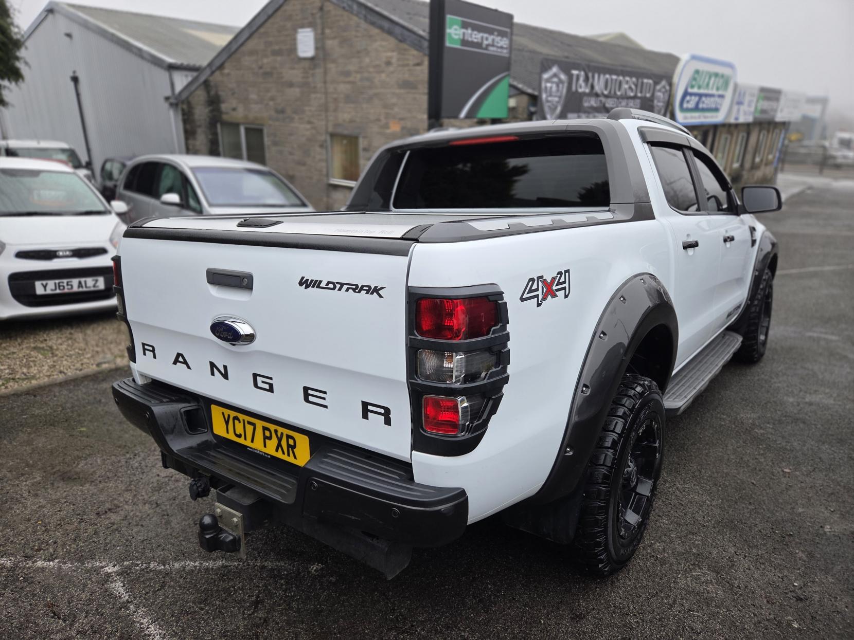 Ford Ranger 3.2 TDCi Wildtrak Pickup Double Cab 4dr Diesel Auto 4WD Euro 5 (200 ps)