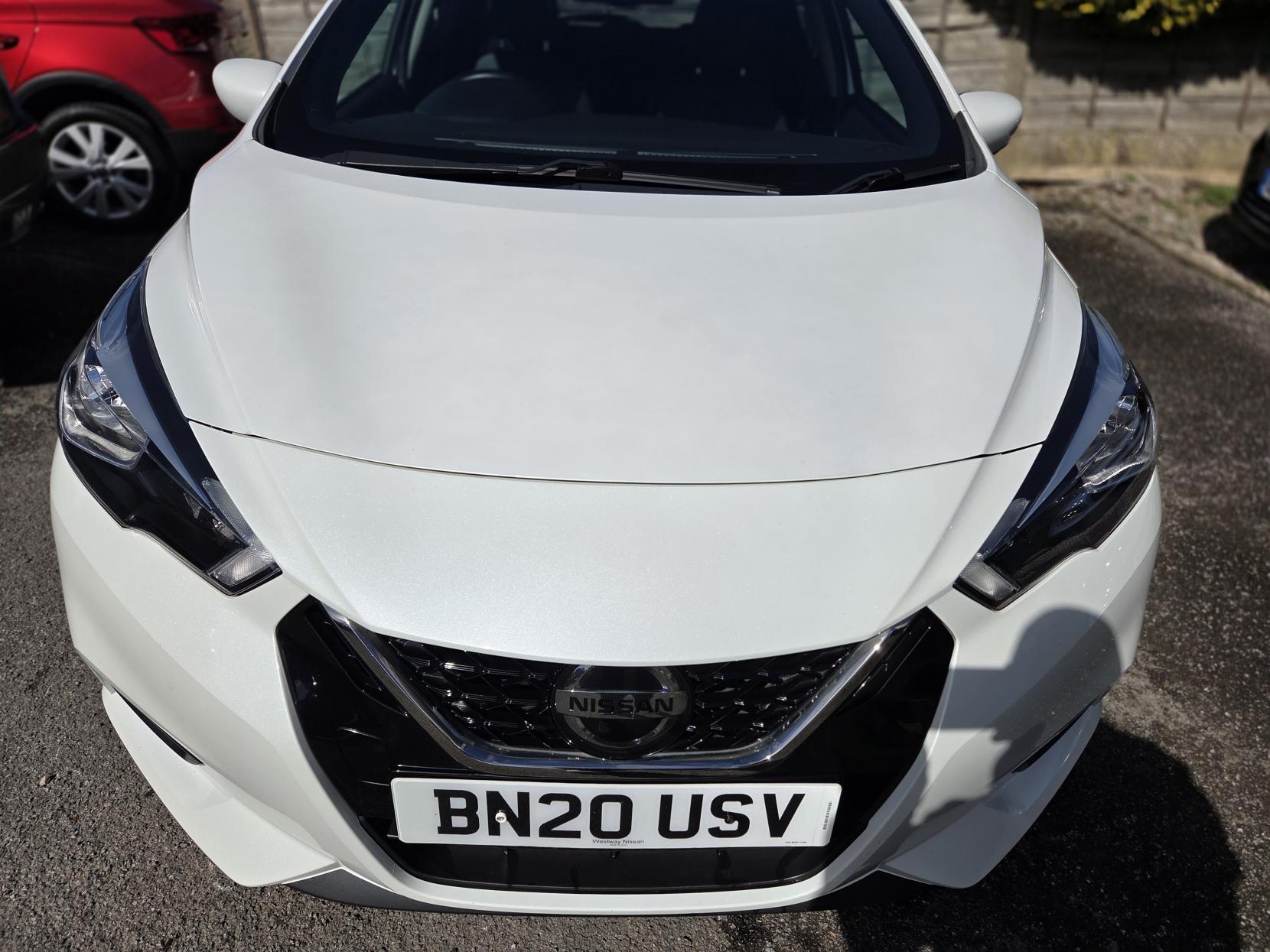 Nissan Micra 1.0 IG-T Tekna Hatchback 5dr Petrol XTRON Euro 6 (s/s) (100 ps)