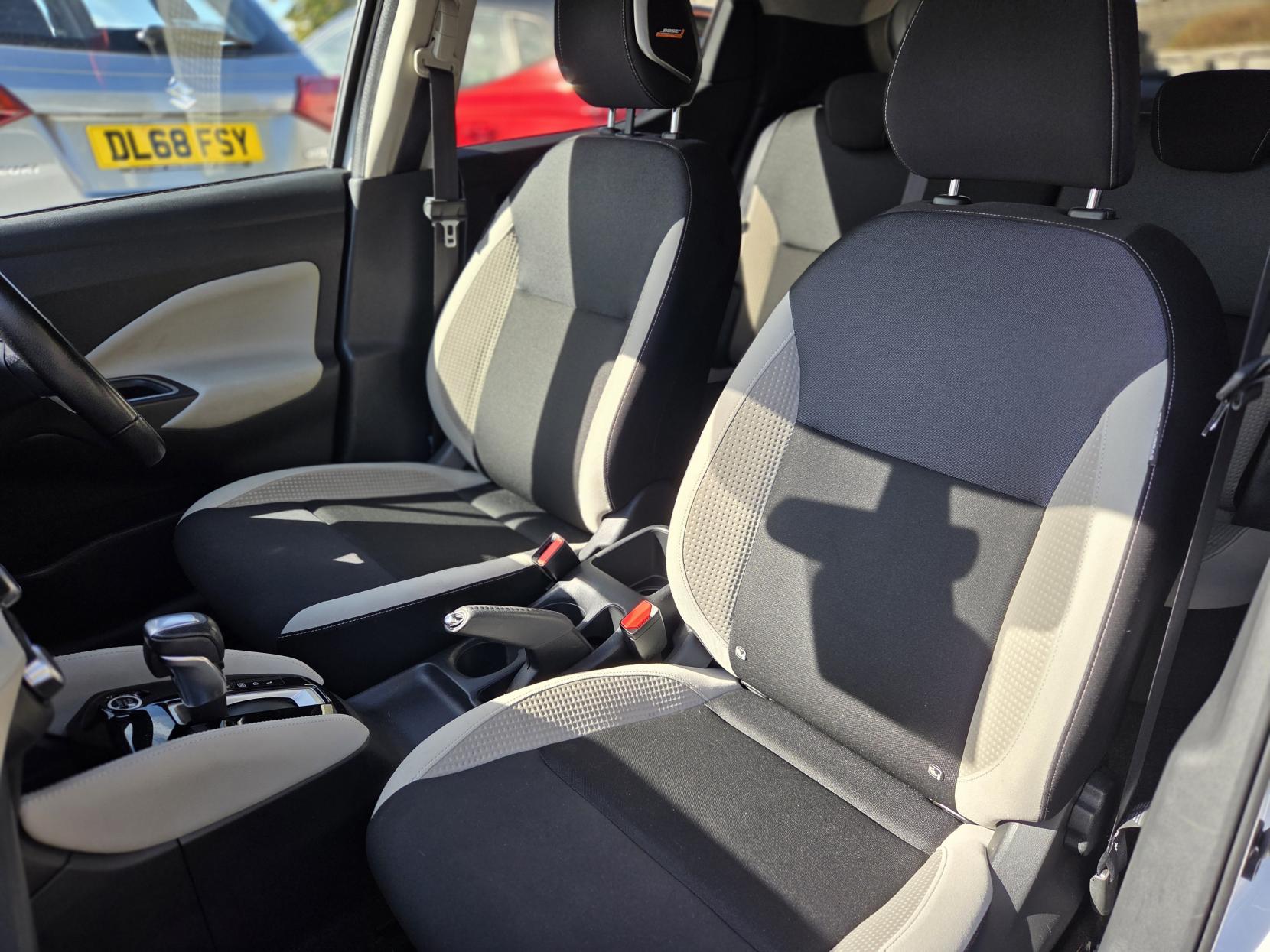 Nissan Micra 1.0 IG-T Tekna Hatchback 5dr Petrol XTRON Euro 6 (s/s) (100 ps)