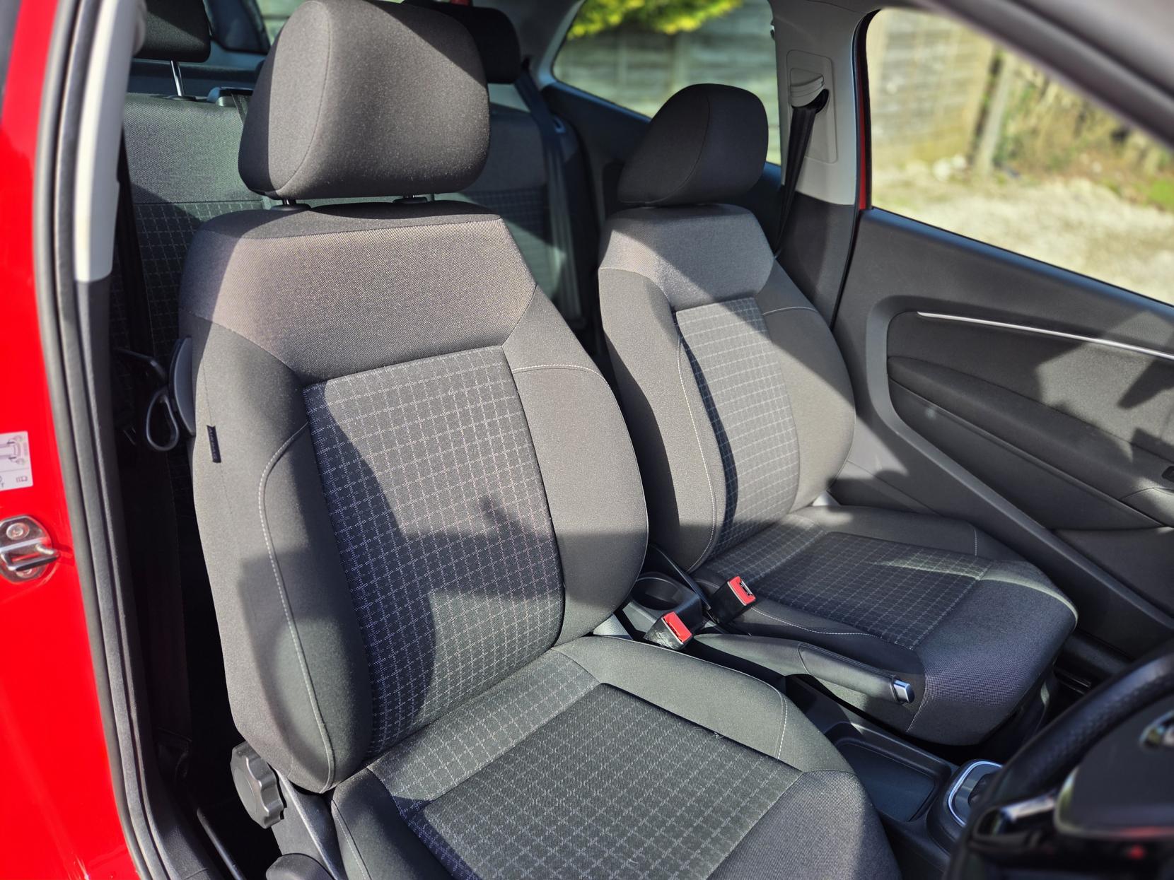 Volkswagen Polo 1.2 TSI BlueMotion Tech Match Hatchback 3dr Petrol DSG Euro 6 (s/s) (90 ps)