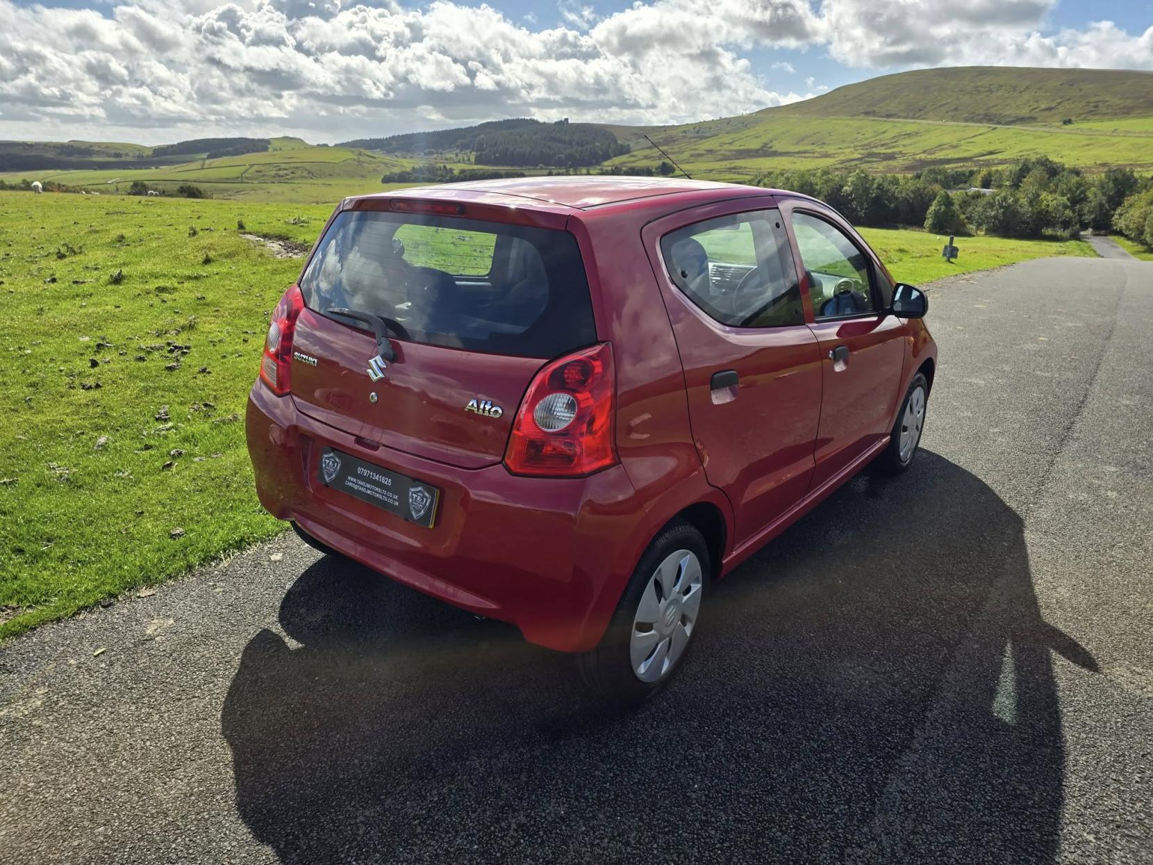 Suzuki Alto 1.0 12V SZ Hatchback 5dr Petrol Manual Euro 5 (68 ps)