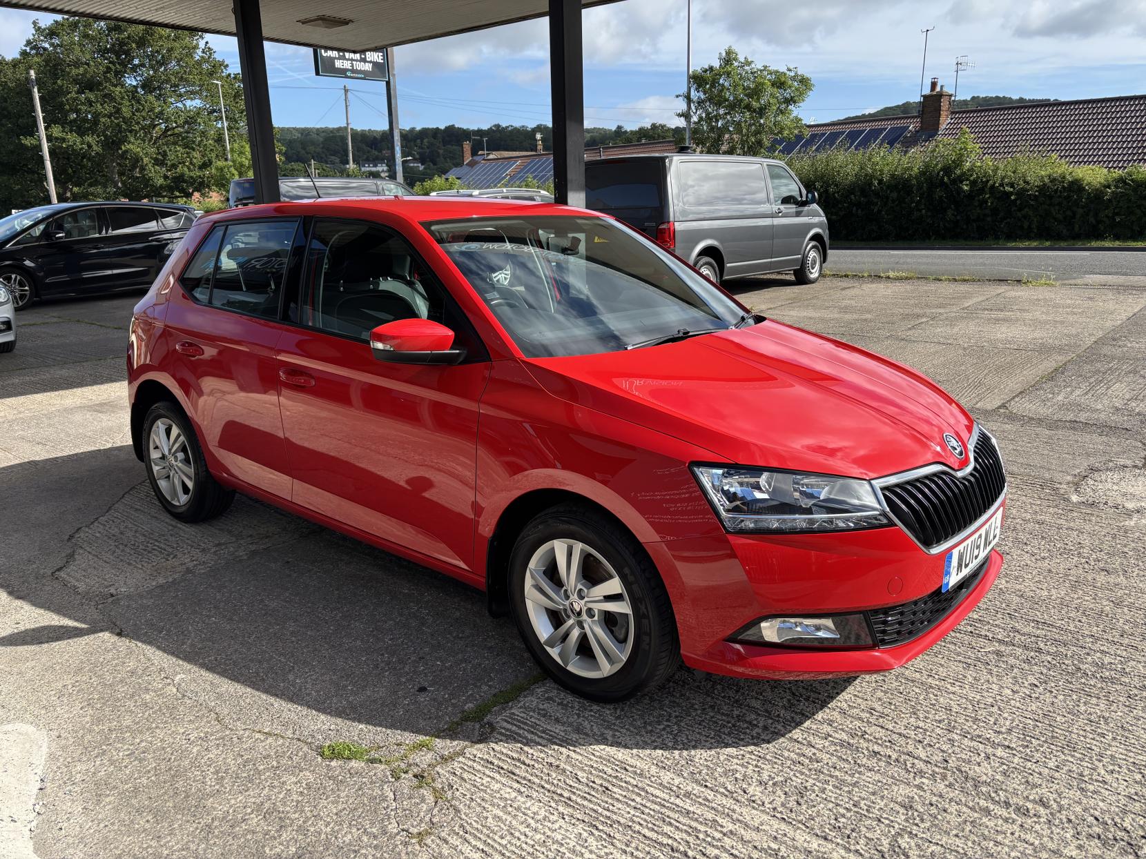 2019 Skoda Fabia thumbnail 7