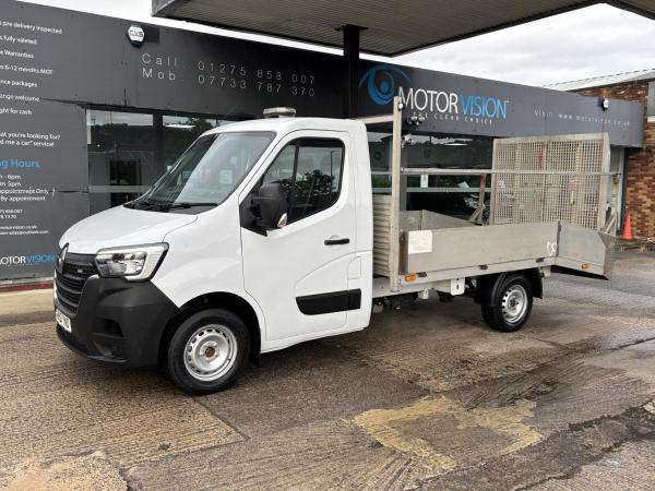 Renault Master Beavertail Dropside plant 2.3 dCi 35 Business 2dr Diesel Manual FWD MWB Euro 6 (135 ps)