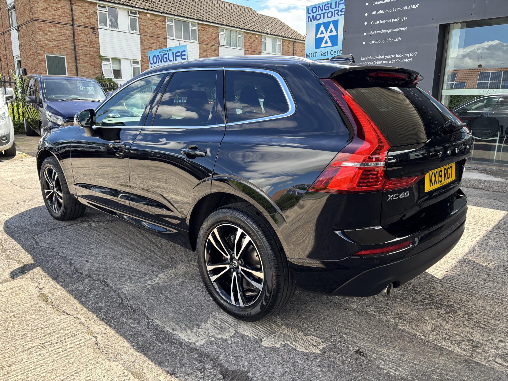 2019 Volvo XC60 thumbnail 8