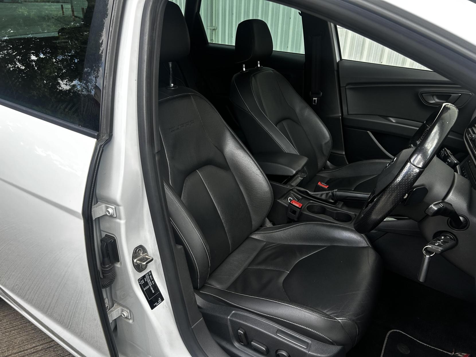 SEAT Leon 2.0 TSI Cupra 290 Sport Tourer 5dr Petrol DSG Euro 6 (s/s) (290 ps)