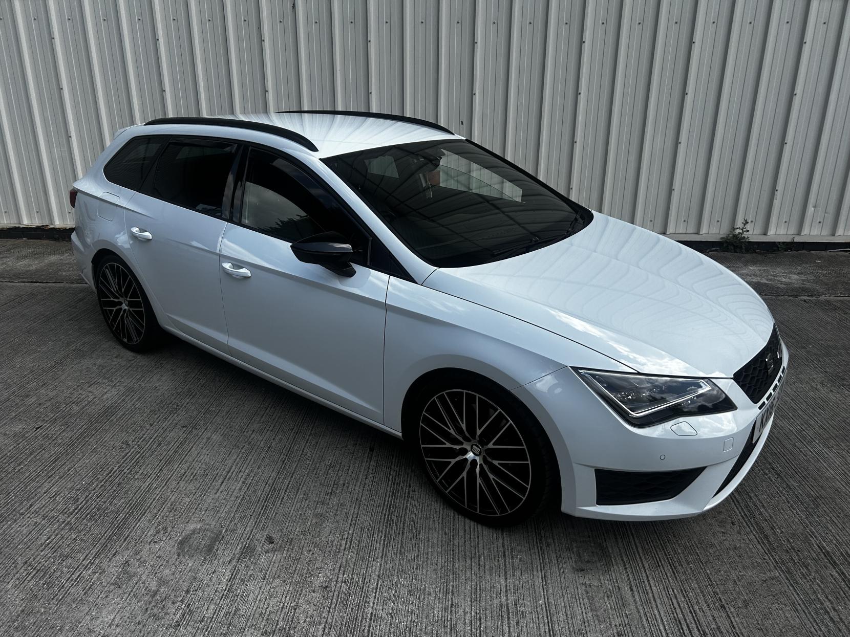 SEAT Leon 2.0 TSI Cupra 290 Sport Tourer 5dr Petrol DSG Euro 6 (s/s) (290 ps)