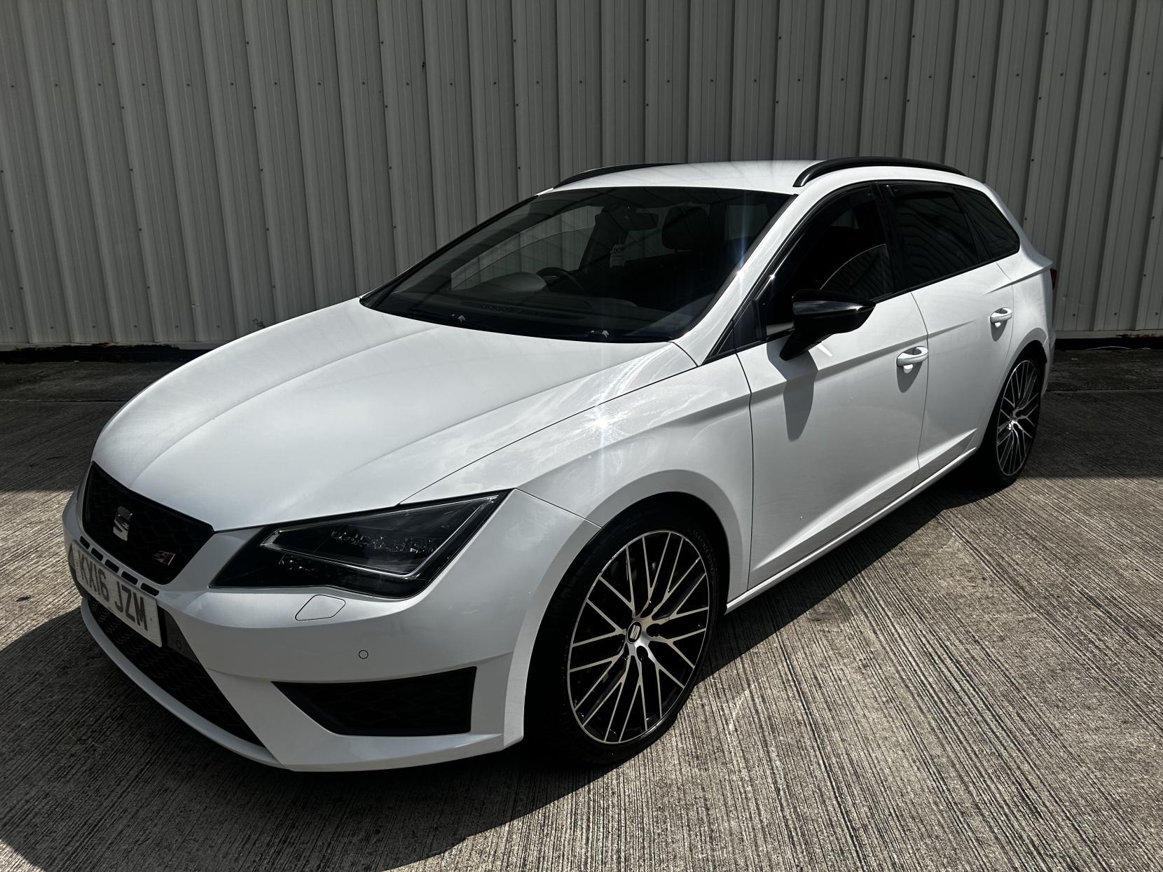 SEAT Leon 2.0 TSI Cupra 290 Sport Tourer 5dr Petrol DSG Euro 6 (s/s) (290 ps)