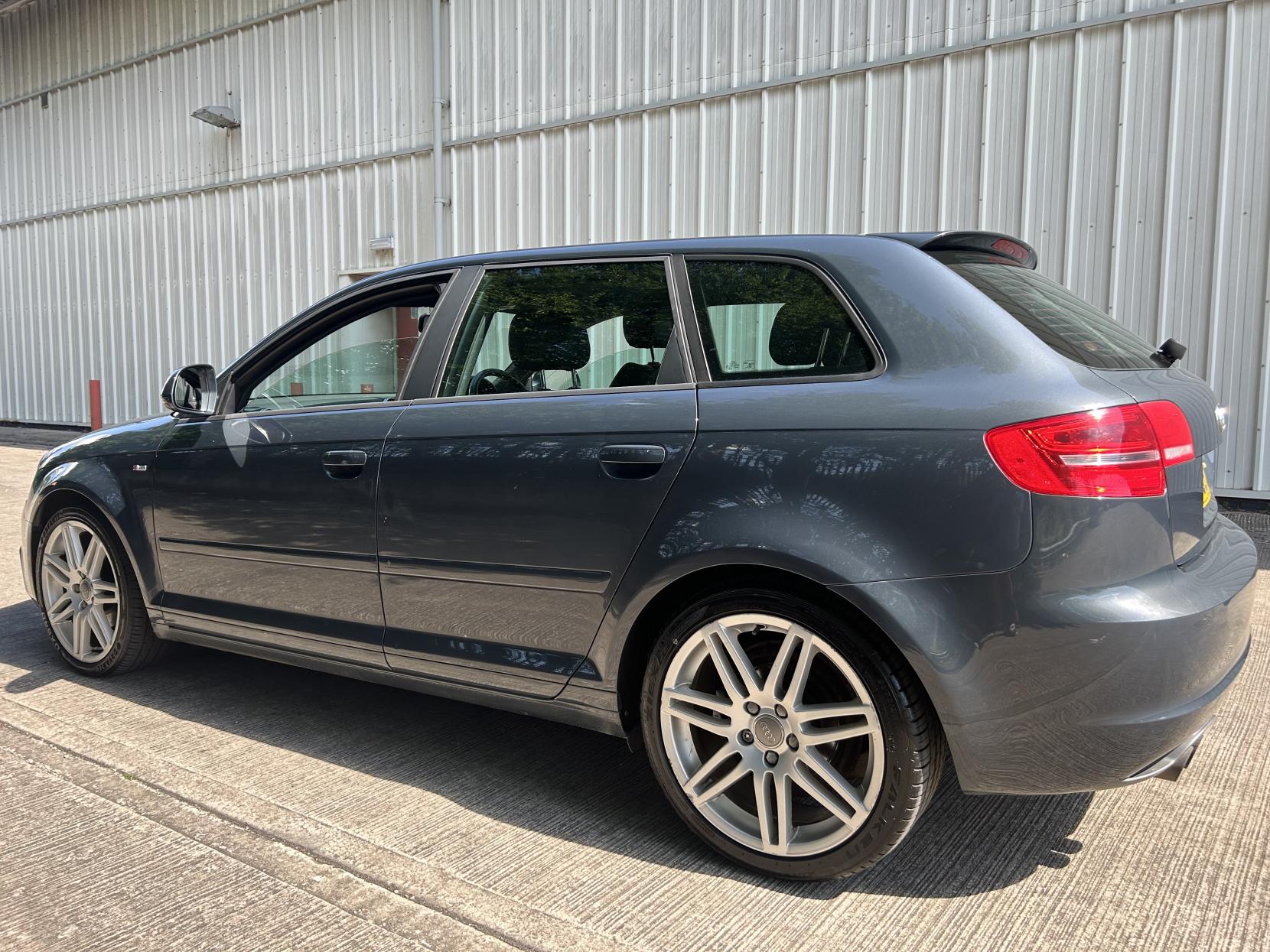 Audi A3 1.8 TFSI S line Sportback 5dr Petrol S Tronic Euro 4 (160 ps)