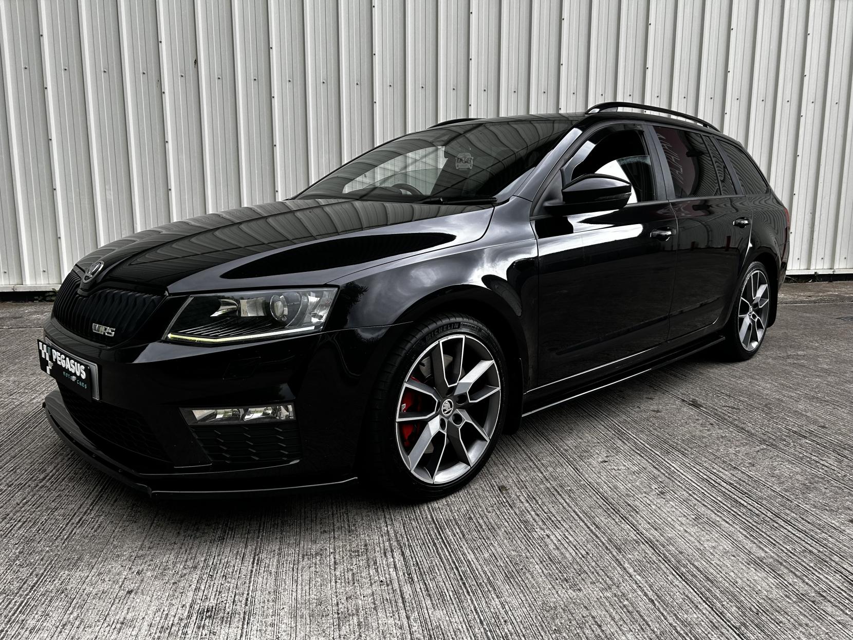 Skoda Octavia 2.0 TFSI vRS Estate 5dr Petrol DSG Euro 6 (s/s) (220 ps)