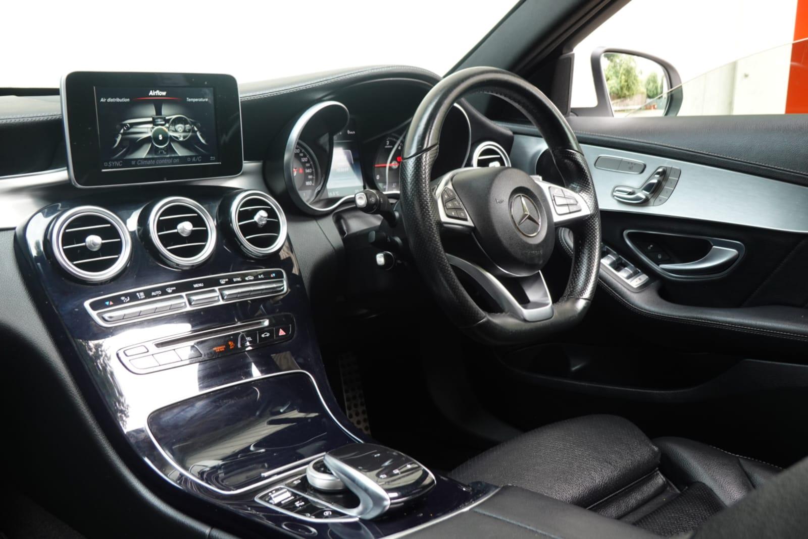 Mercedes-Benz C Class 2.1 C220d AMG Line (Premium) Saloon 4dr Diesel 7G-Tronic+ Euro 6 (s/s) (170 ps)