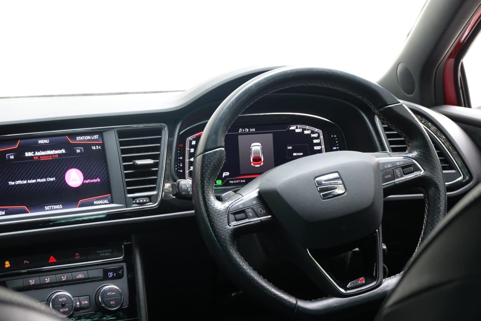 SEAT Leon 2.0 TSI Cupra 300 ST 5dr Petrol DSG 7 Spd 4Drive Euro 6 (s/s) (300 ps)