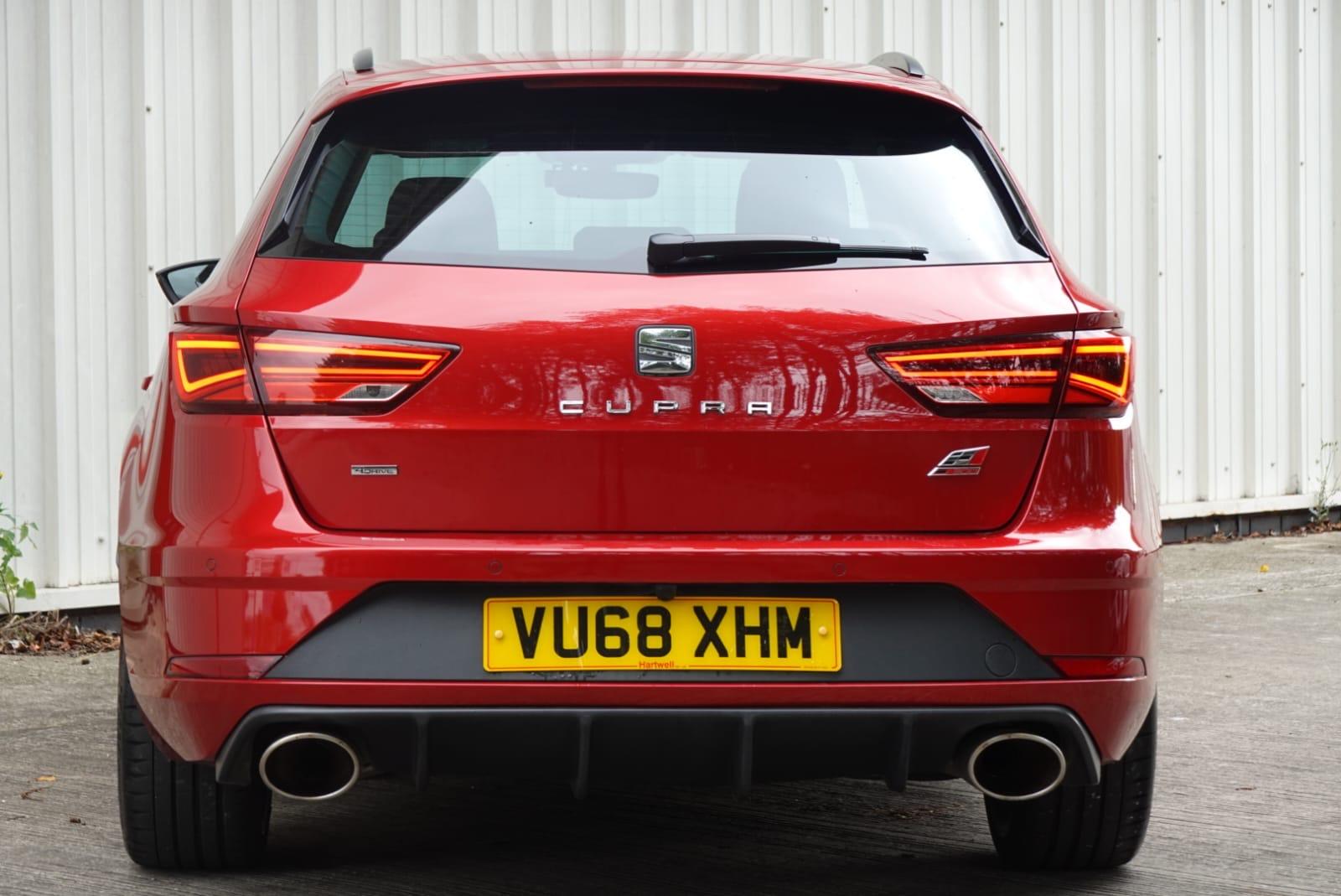 SEAT Leon 2.0 TSI Cupra 300 ST 5dr Petrol DSG 7 Spd 4Drive Euro 6 (s/s) (300 ps)