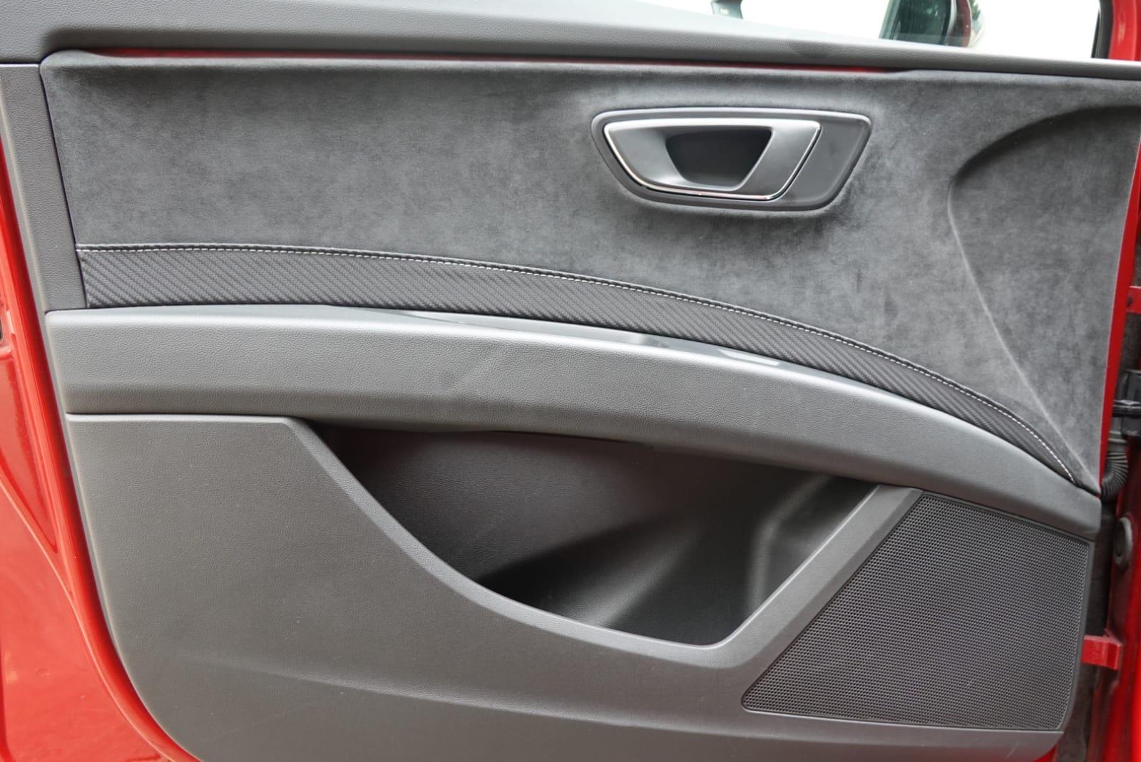 SEAT Leon 2.0 TSI Cupra 300 ST 5dr Petrol DSG 7 Spd 4Drive Euro 6 (s/s) (300 ps)