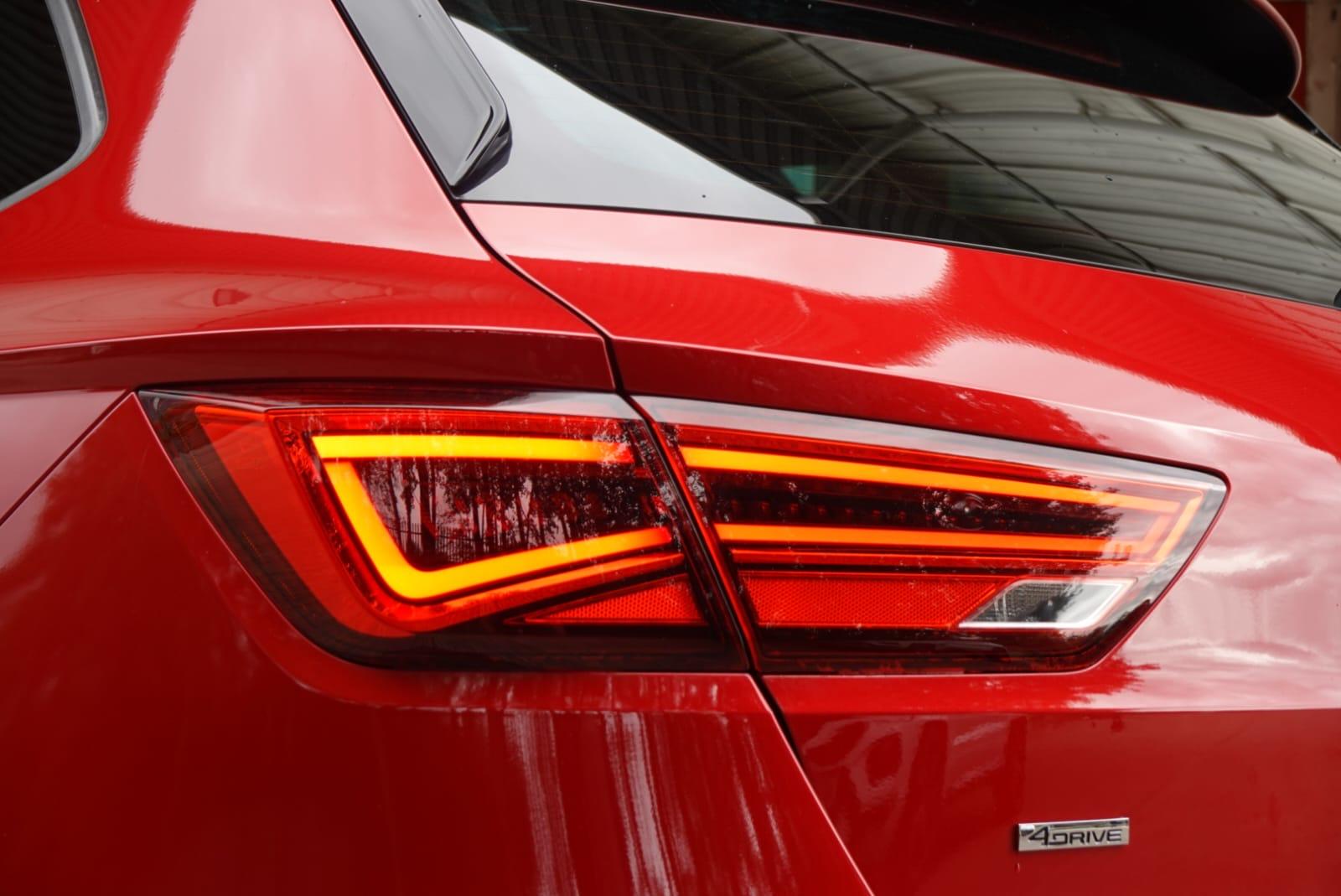 SEAT Leon 2.0 TSI Cupra 300 ST 5dr Petrol DSG 7 Spd 4Drive Euro 6 (s/s) (300 ps)