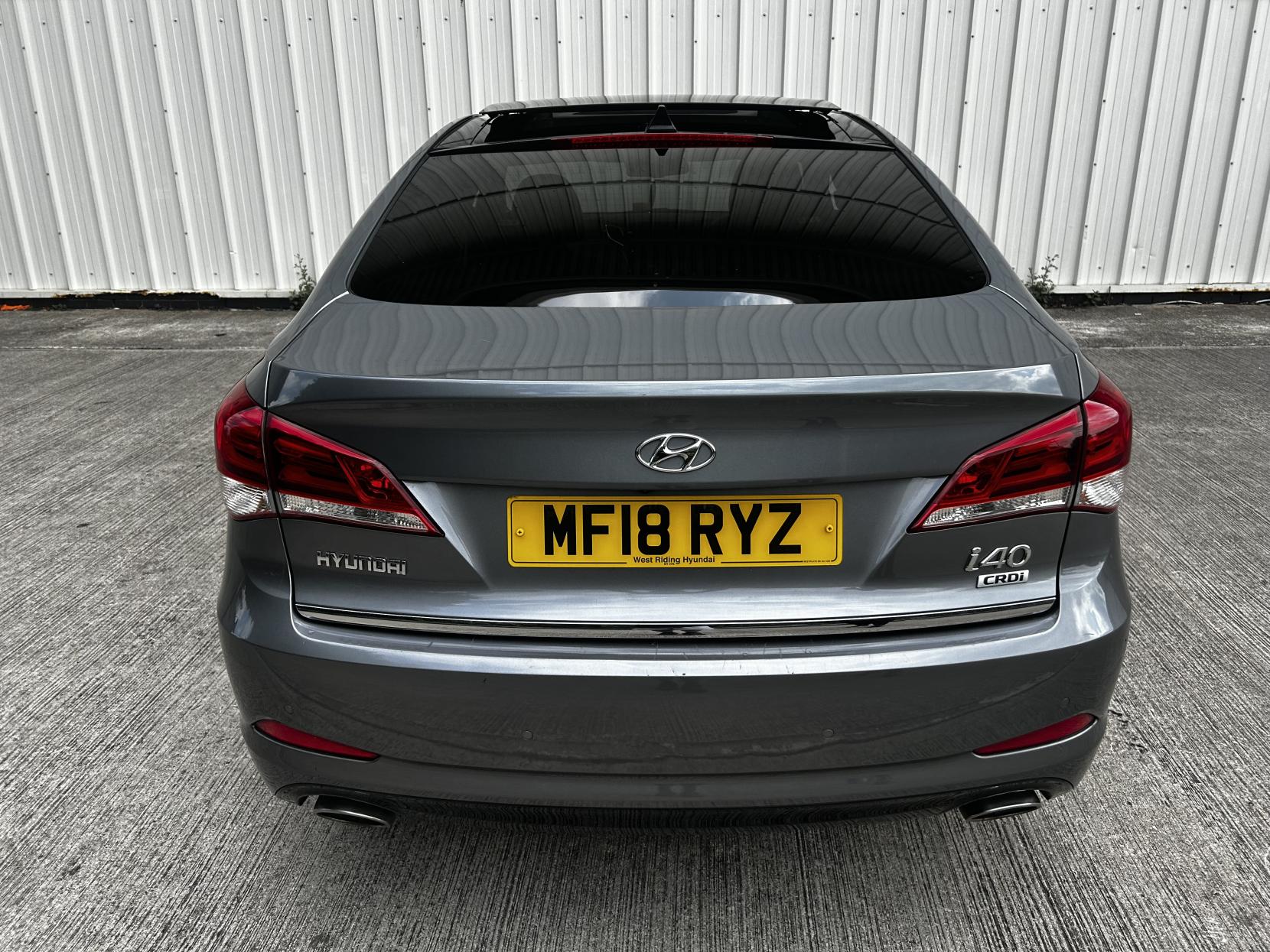 Hyundai i40 1.7 CRDi Blue Drive Premium Saloon 4dr Diesel Manual Euro 6 (s/s) (141 ps)