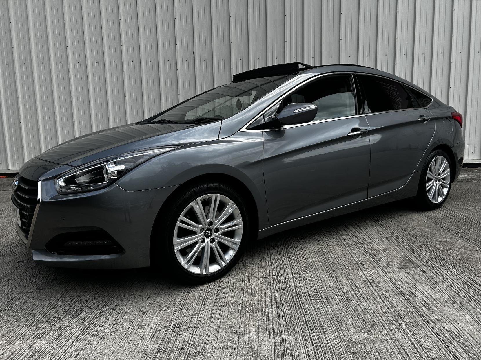 Hyundai i40 1.7 CRDi Blue Drive Premium Saloon 4dr Diesel Manual Euro 6 (s/s) (141 ps)