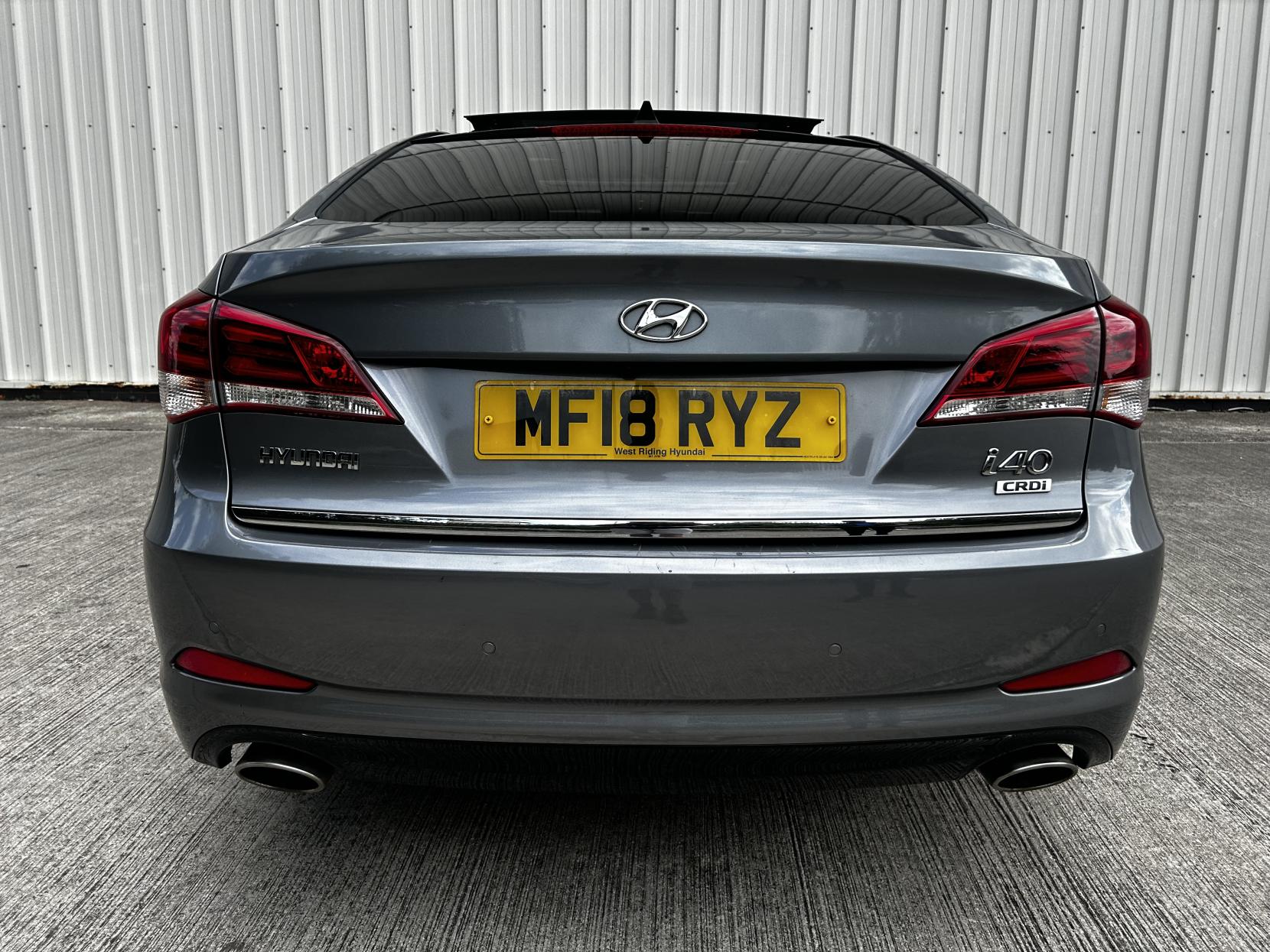 Hyundai i40 1.7 CRDi Blue Drive Premium Saloon 4dr Diesel Manual Euro 6 (s/s) (141 ps)