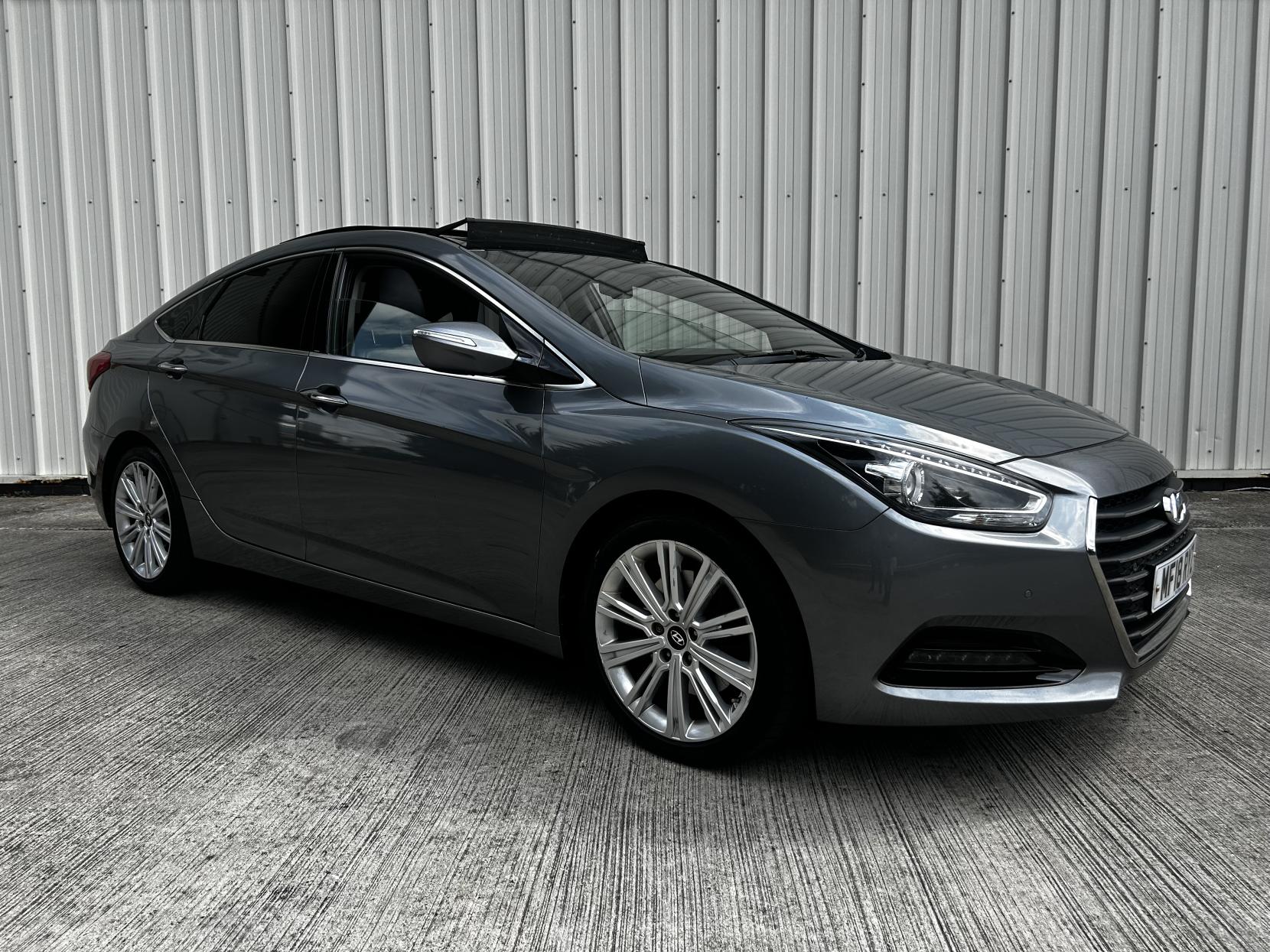 Hyundai i40 1.7 CRDi Blue Drive Premium Saloon 4dr Diesel Manual Euro 6 (s/s) (141 ps)