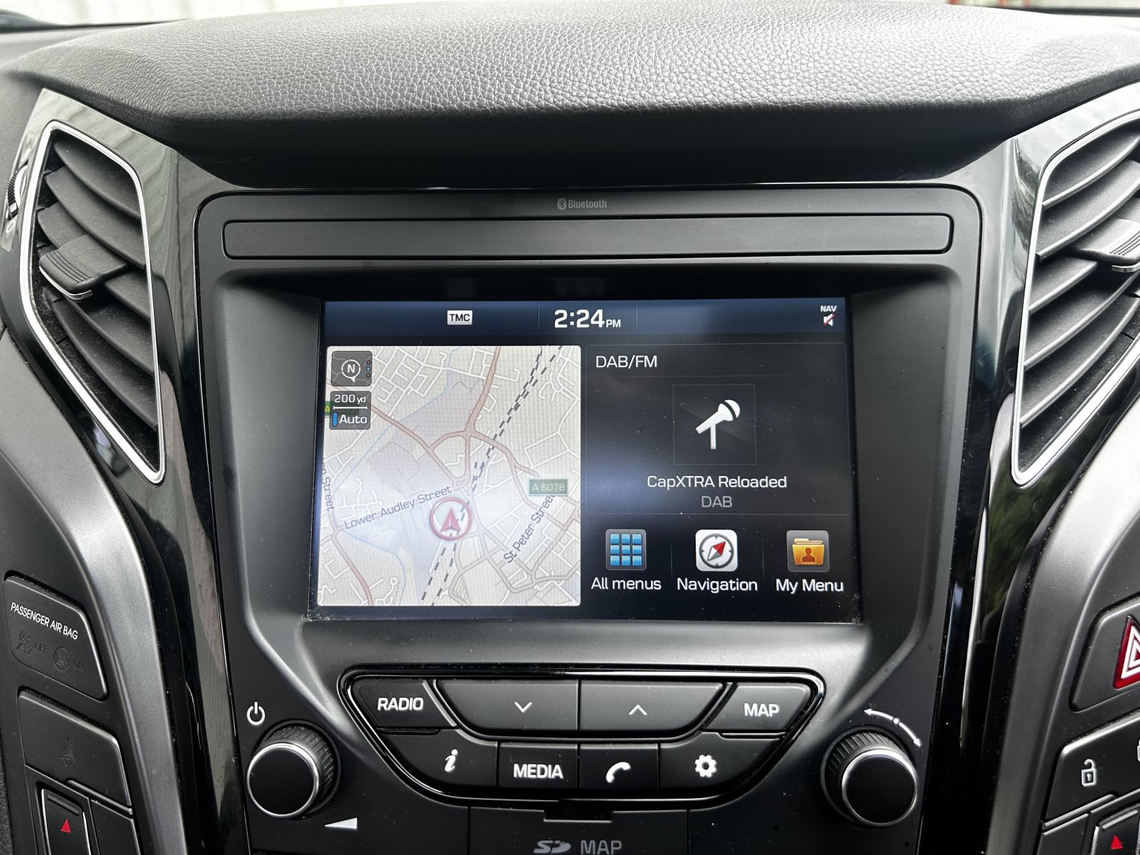 Hyundai i40 1.7 CRDi Blue Drive Premium Saloon 4dr Diesel Manual Euro 6 (s/s) (141 ps)