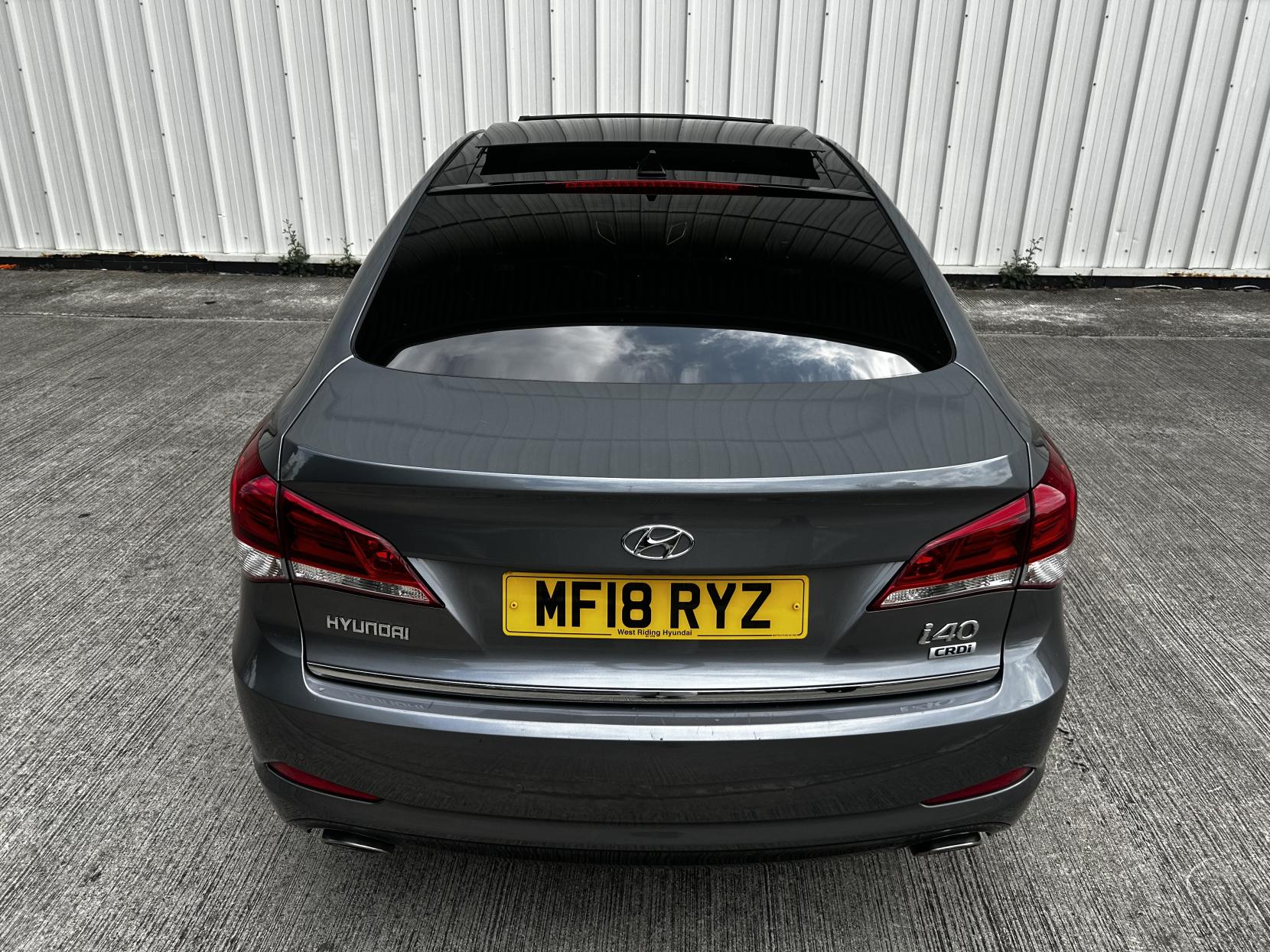 Hyundai i40 1.7 CRDi Blue Drive Premium Saloon 4dr Diesel Manual Euro 6 (s/s) (141 ps)