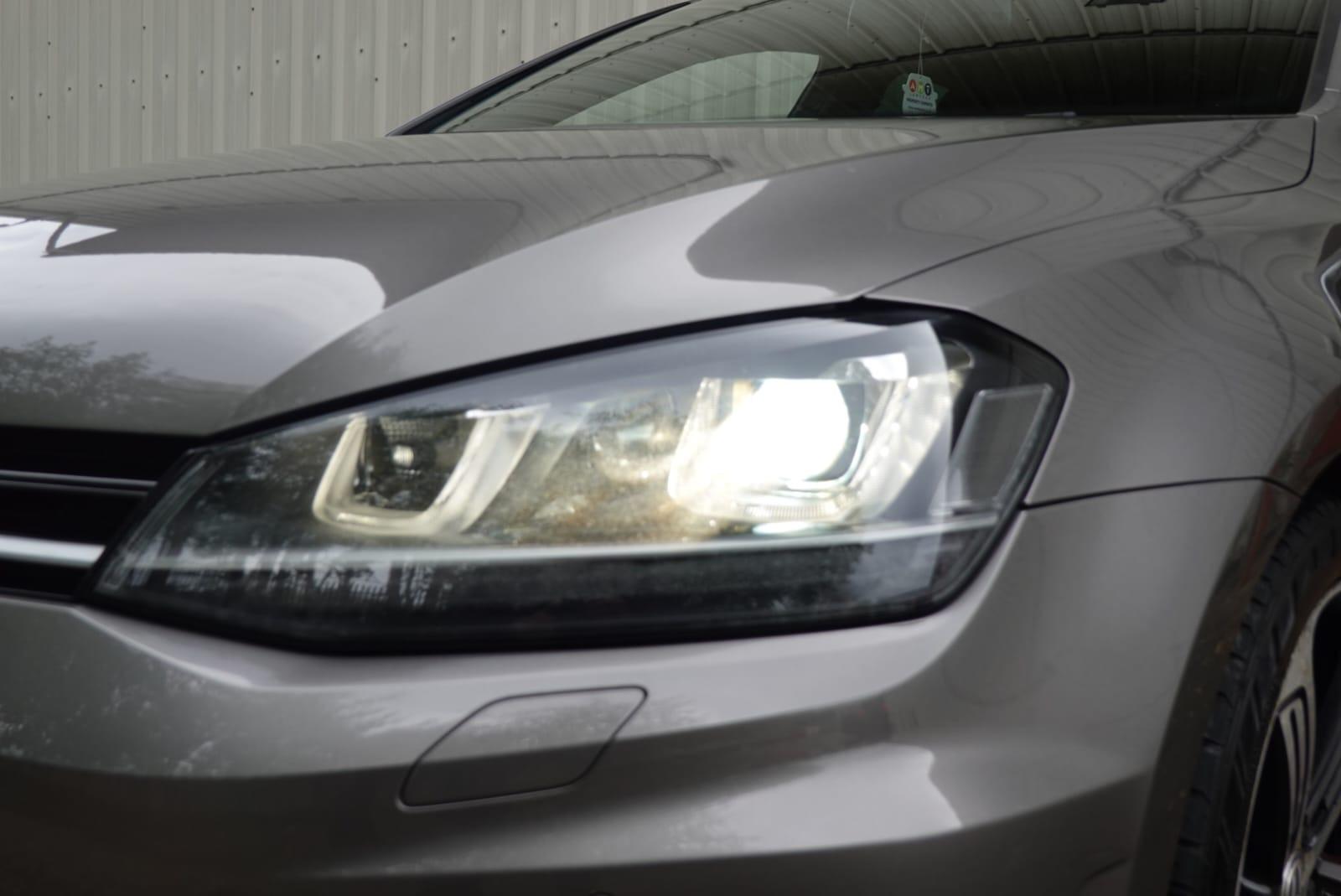 Volkswagen Golf 2.0 TSI BlueMotion Tech R Hatchback 5dr Petrol Manual 4Motion Euro 6 (s/s) (300 ps)