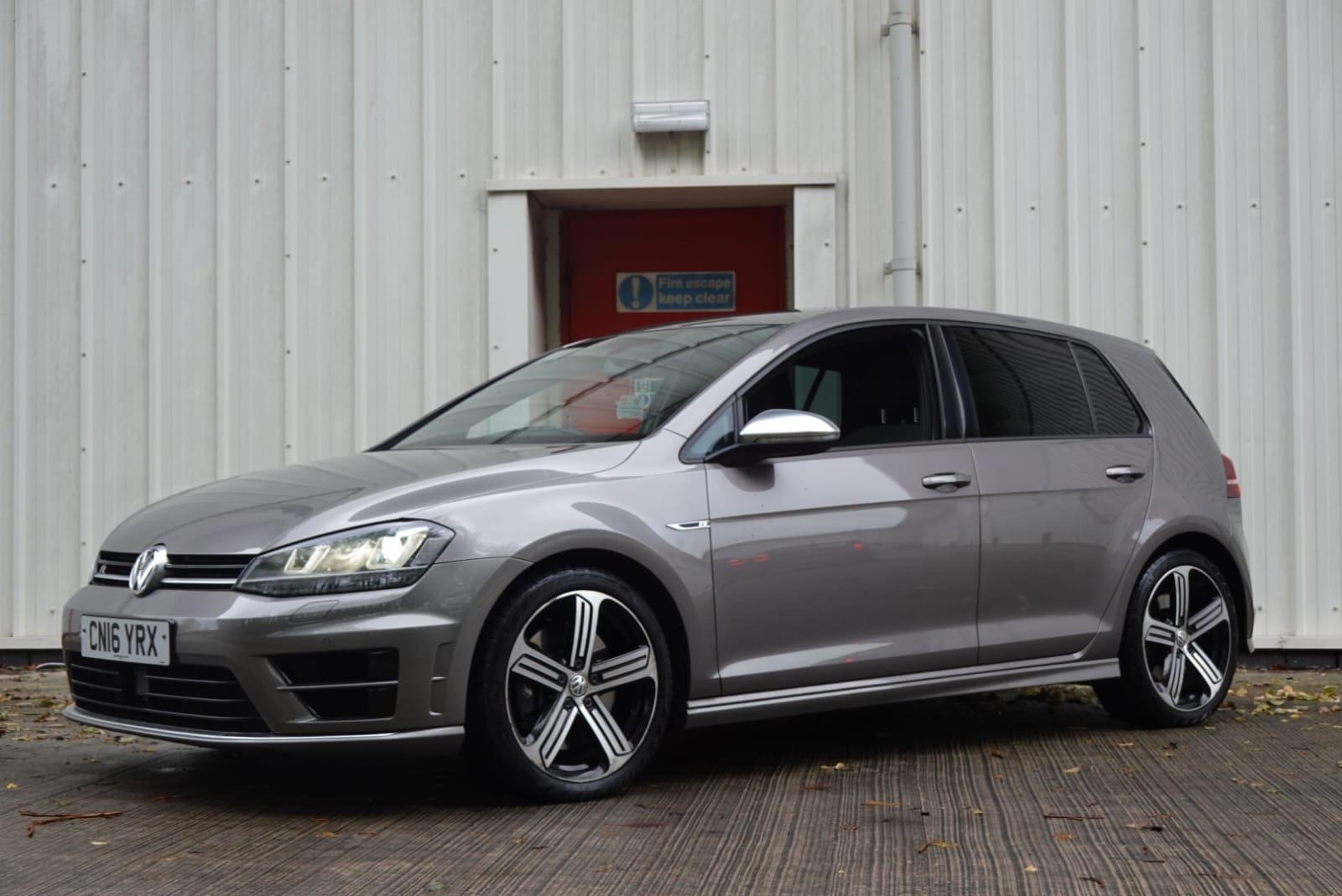 Volkswagen Golf 2.0 TSI BlueMotion Tech R Hatchback 5dr Petrol Manual 4Motion Euro 6 (s/s) (300 ps)