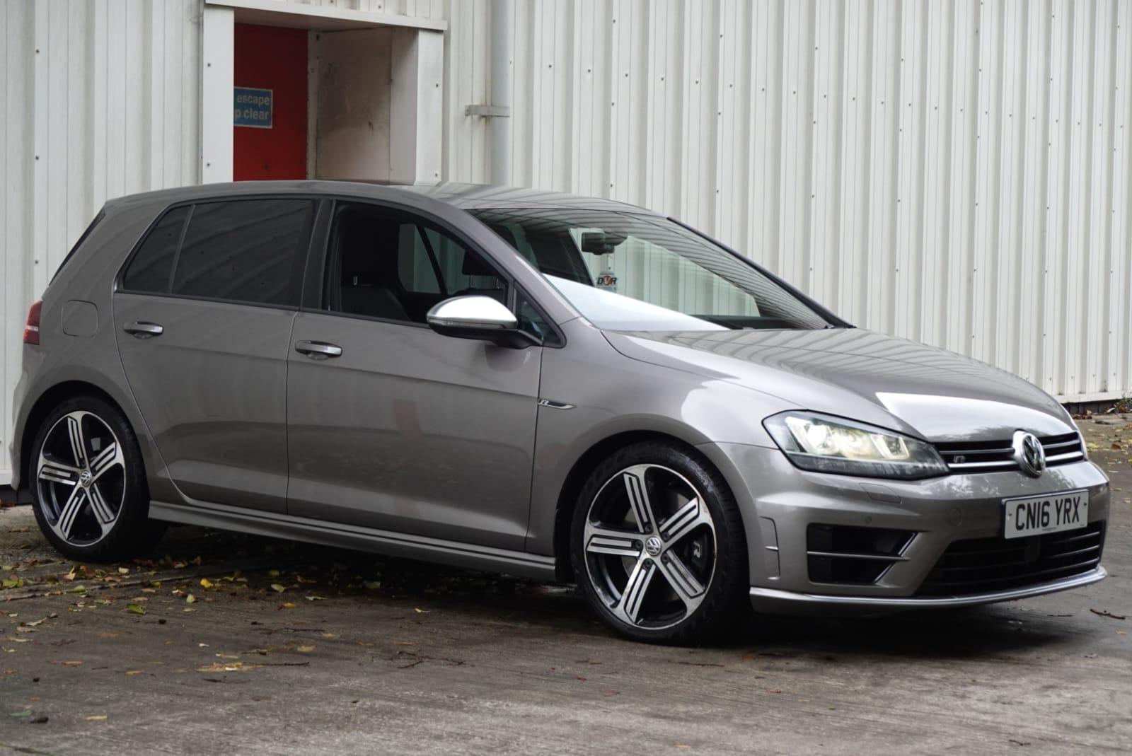 Volkswagen Golf 2.0 TSI BlueMotion Tech R Hatchback 5dr Petrol Manual 4Motion Euro 6 (s/s) (300 ps)