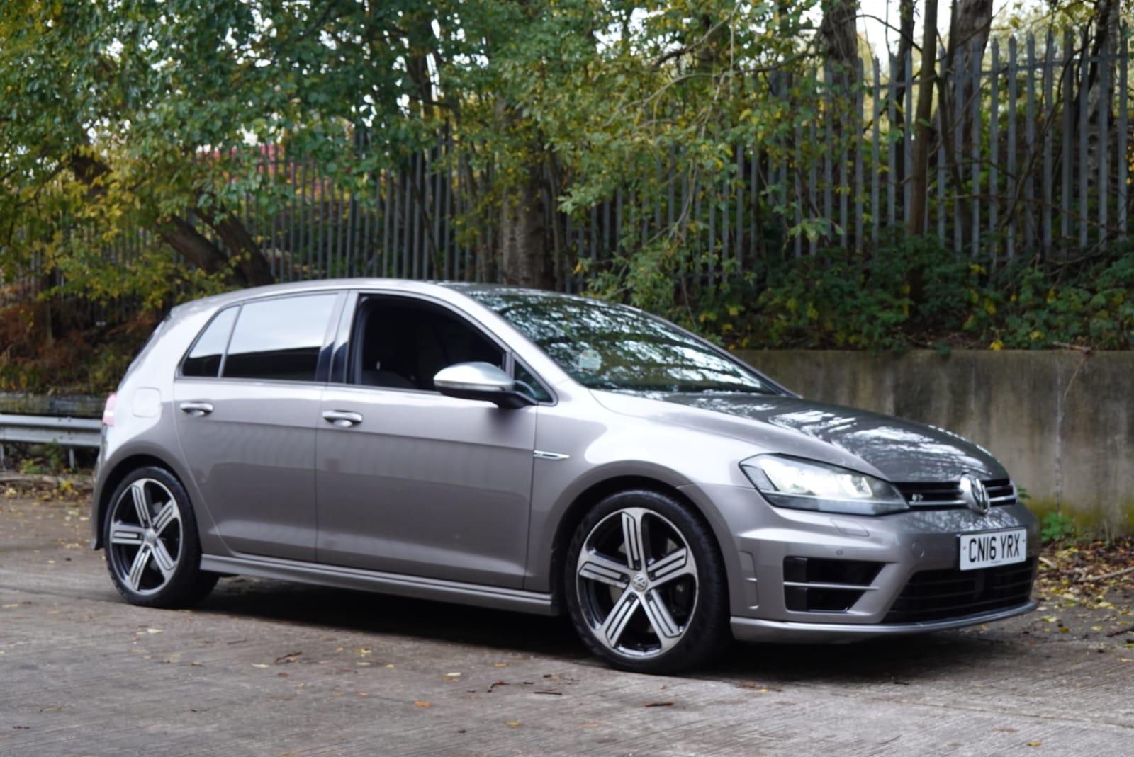 Volkswagen Golf 2.0 TSI BlueMotion Tech R Hatchback 5dr Petrol Manual 4Motion Euro 6 (s/s) (300 ps)