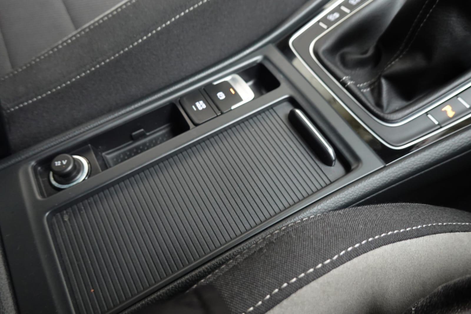 Volkswagen Golf 2.0 TSI BlueMotion Tech R Hatchback 5dr Petrol Manual 4Motion Euro 6 (s/s) (300 ps)