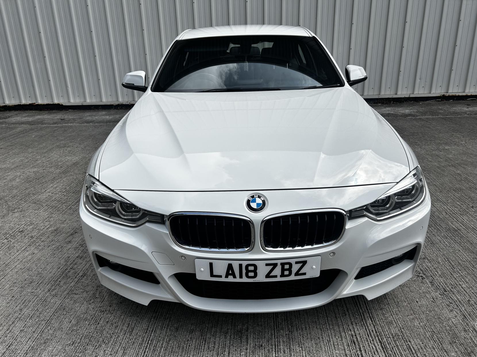 BMW 3 Series 2.0 330e 7.6kWh M Sport Saloon 4dr Petrol Plug-in Hybrid Auto Euro 6 (s/s) (252 ps)