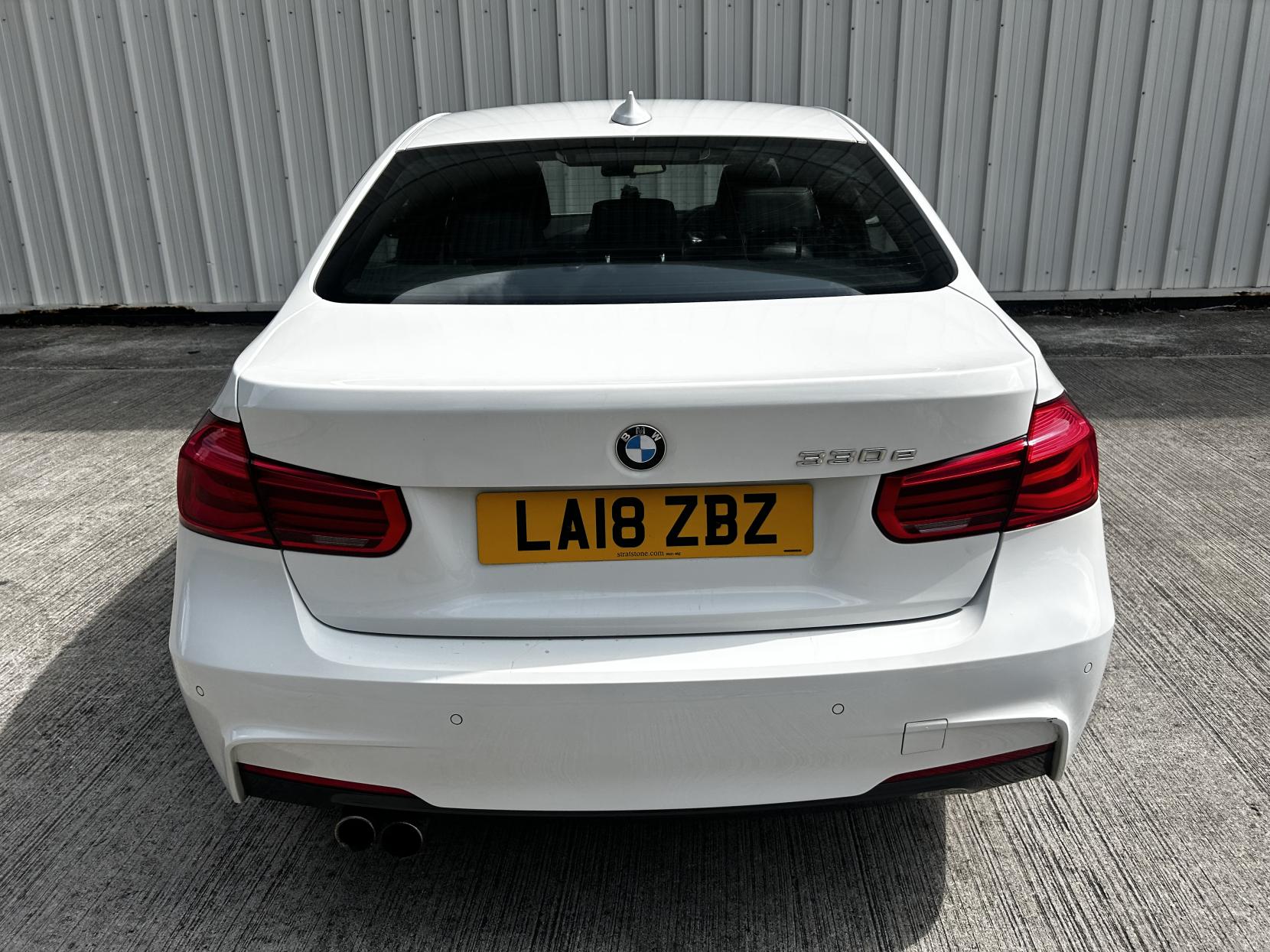BMW 3 Series 2.0 330e 7.6kWh M Sport Saloon 4dr Petrol Plug-in Hybrid Auto Euro 6 (s/s) (252 ps)