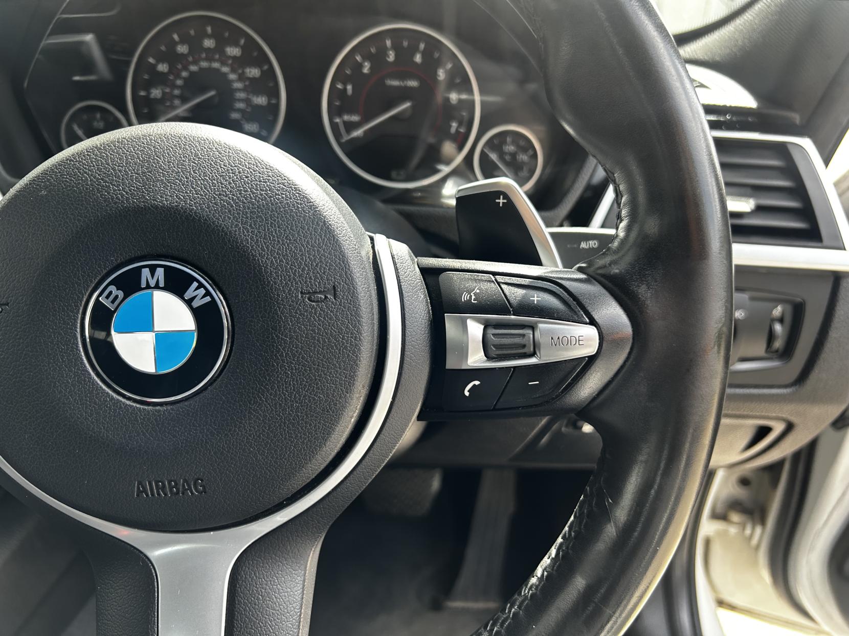 BMW 3 Series 2.0 330e 7.6kWh M Sport Saloon 4dr Petrol Plug-in Hybrid Auto Euro 6 (s/s) (252 ps)