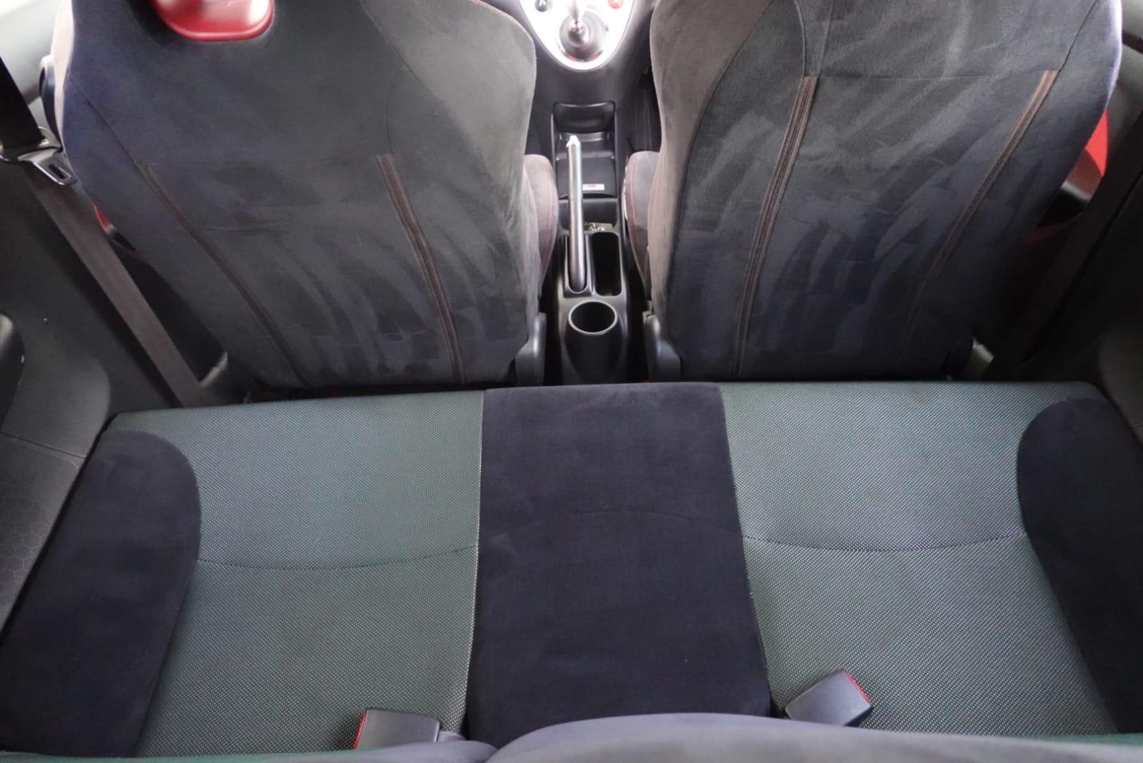 Honda Civic 2.0 i-VTEC Type R Hatchback 3dr Petrol Manual (212 g/km, 197 bhp)