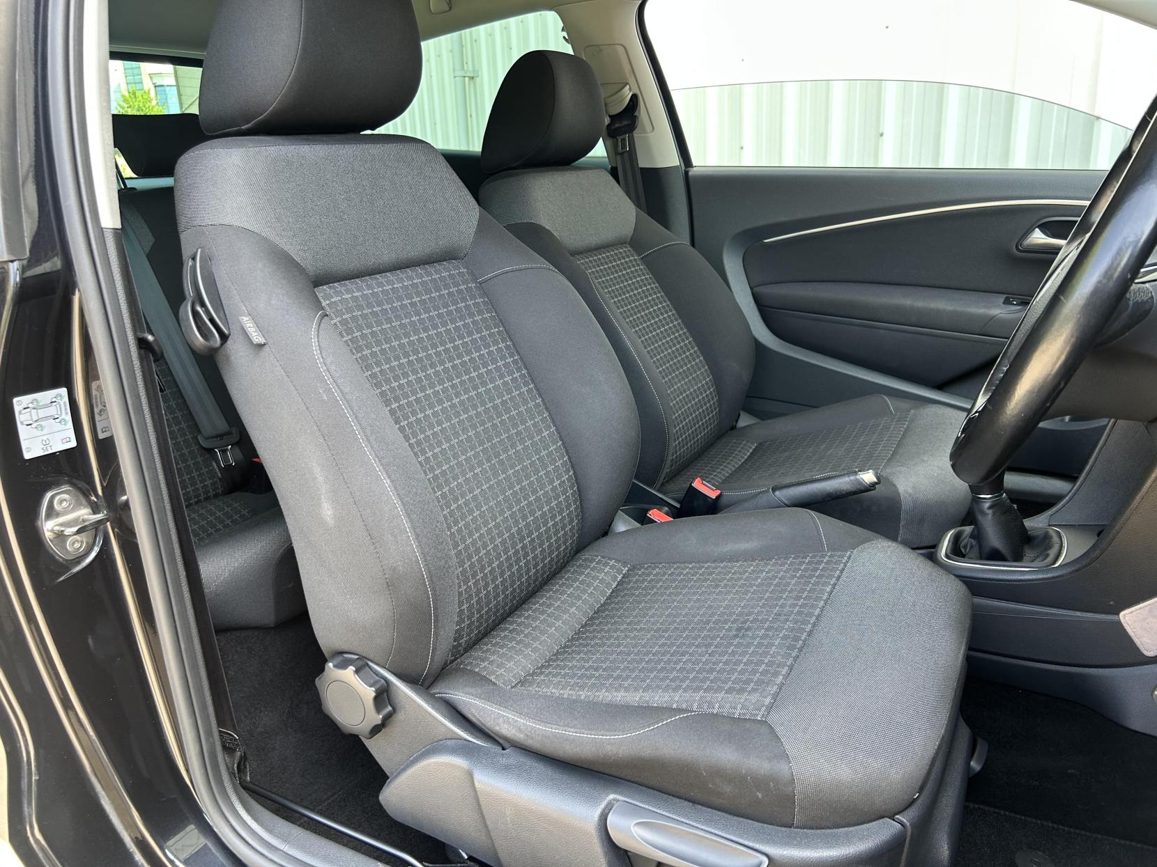 Volkswagen Polo 1.0 BlueMotion Tech Match Hatchback 3dr Petrol Manual Euro 6 (s/s) (60 ps)