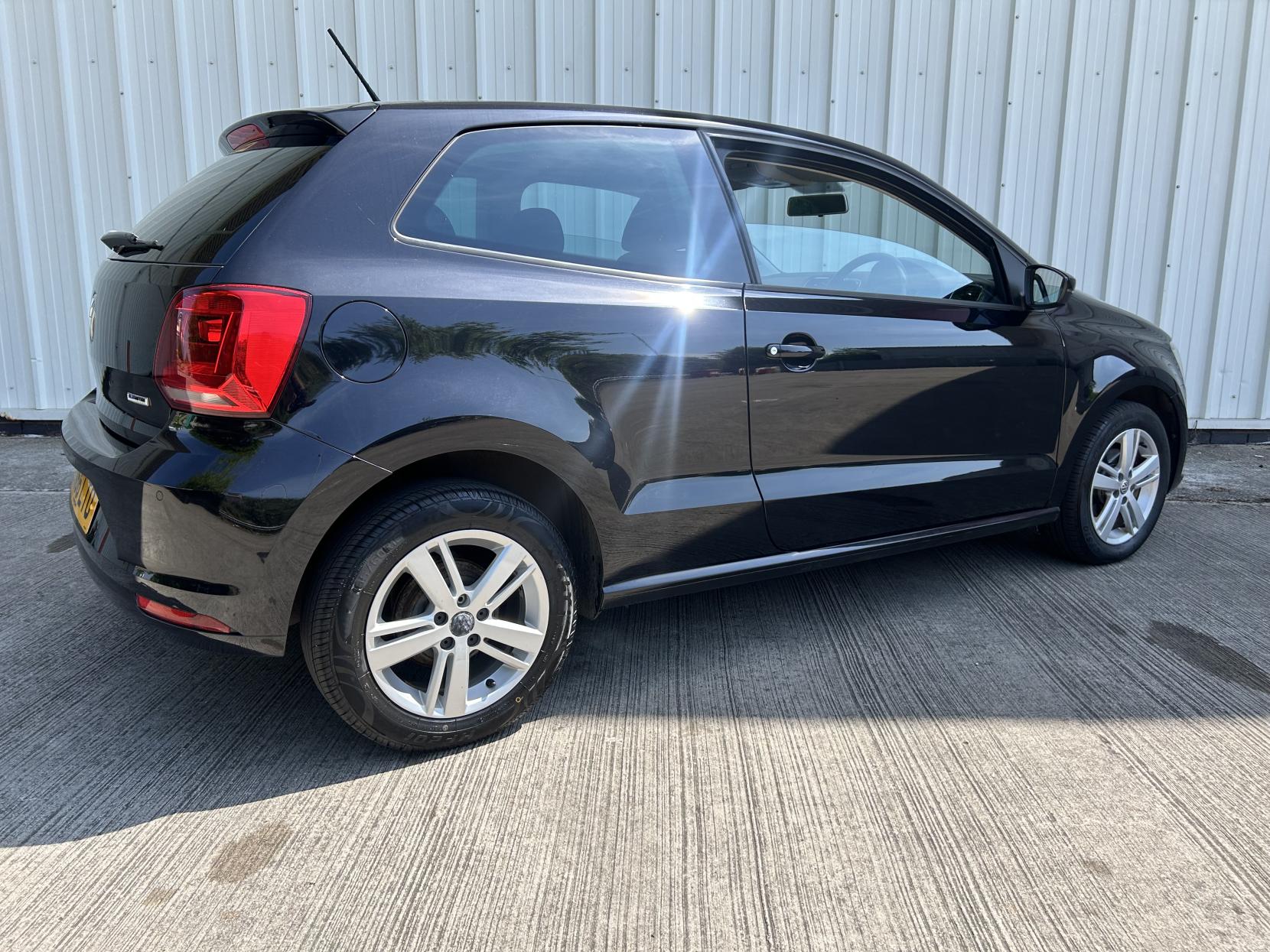 Volkswagen Polo 1.0 BlueMotion Tech Match Hatchback 3dr Petrol Manual Euro 6 (s/s) (60 ps)