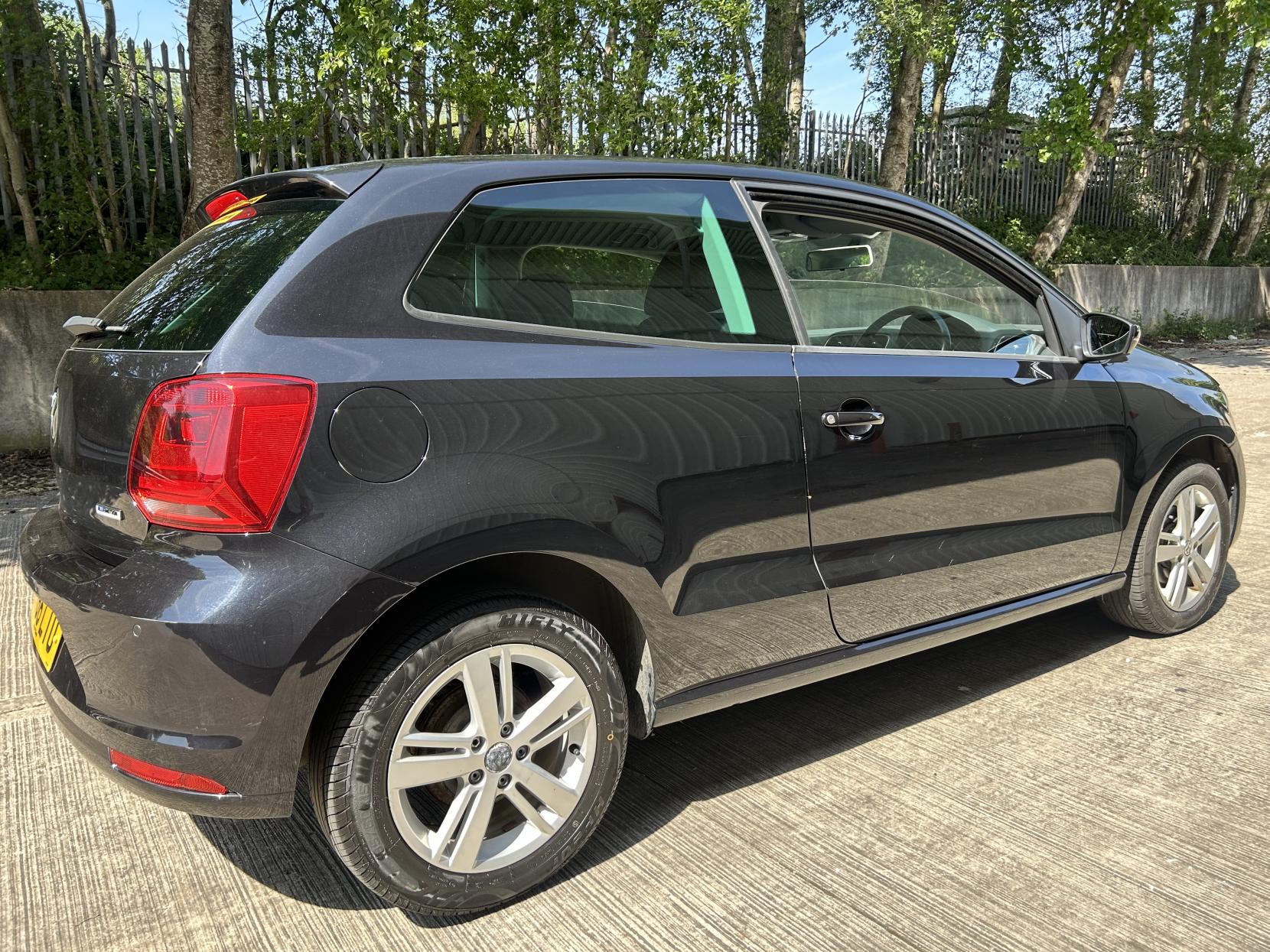 Volkswagen Polo 1.0 BlueMotion Tech Match Hatchback 3dr Petrol Manual Euro 6 (s/s) (60 ps)
