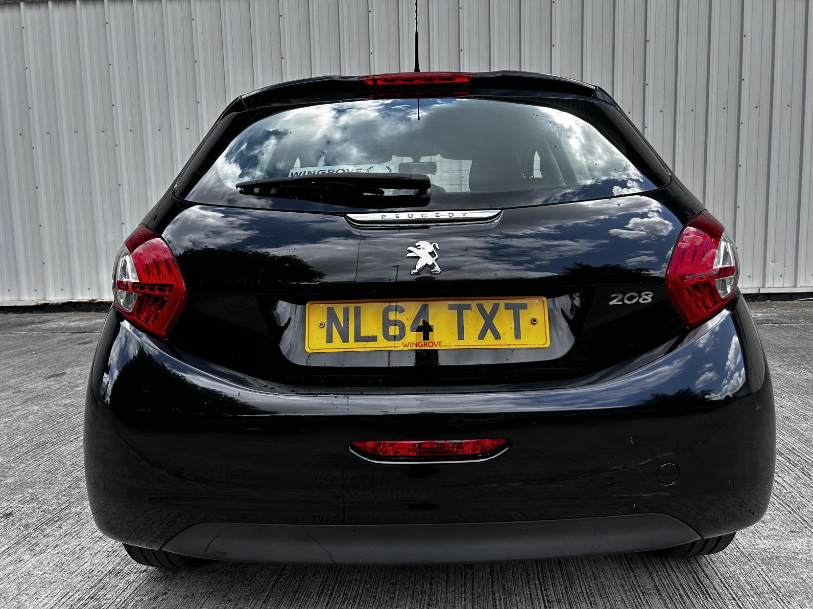 Peugeot 208 1.2 VTi PureTech Active Hatchback 5dr Petrol Manual Euro 5 (82 ps)
