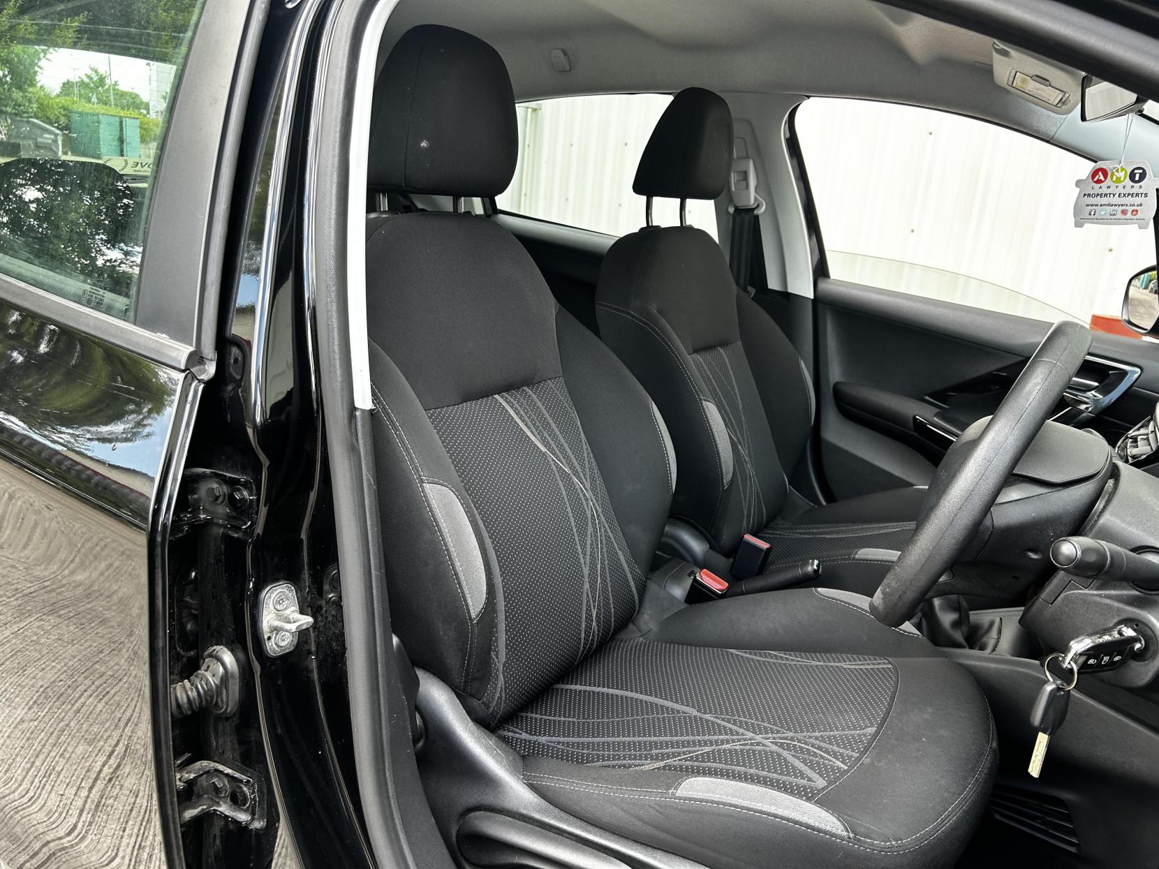 Peugeot 208 1.2 VTi PureTech Active Hatchback 5dr Petrol Manual Euro 5 (82 ps)