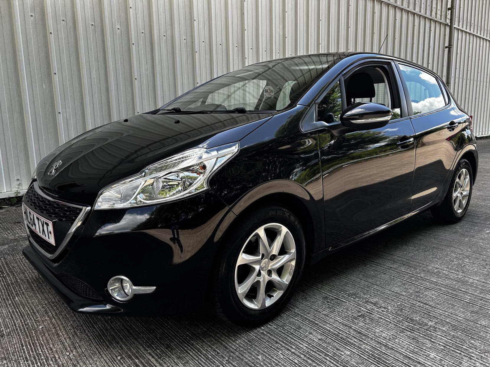 Peugeot 208 1.2 VTi PureTech Active Hatchback 5dr Petrol Manual Euro 5 (82 ps)