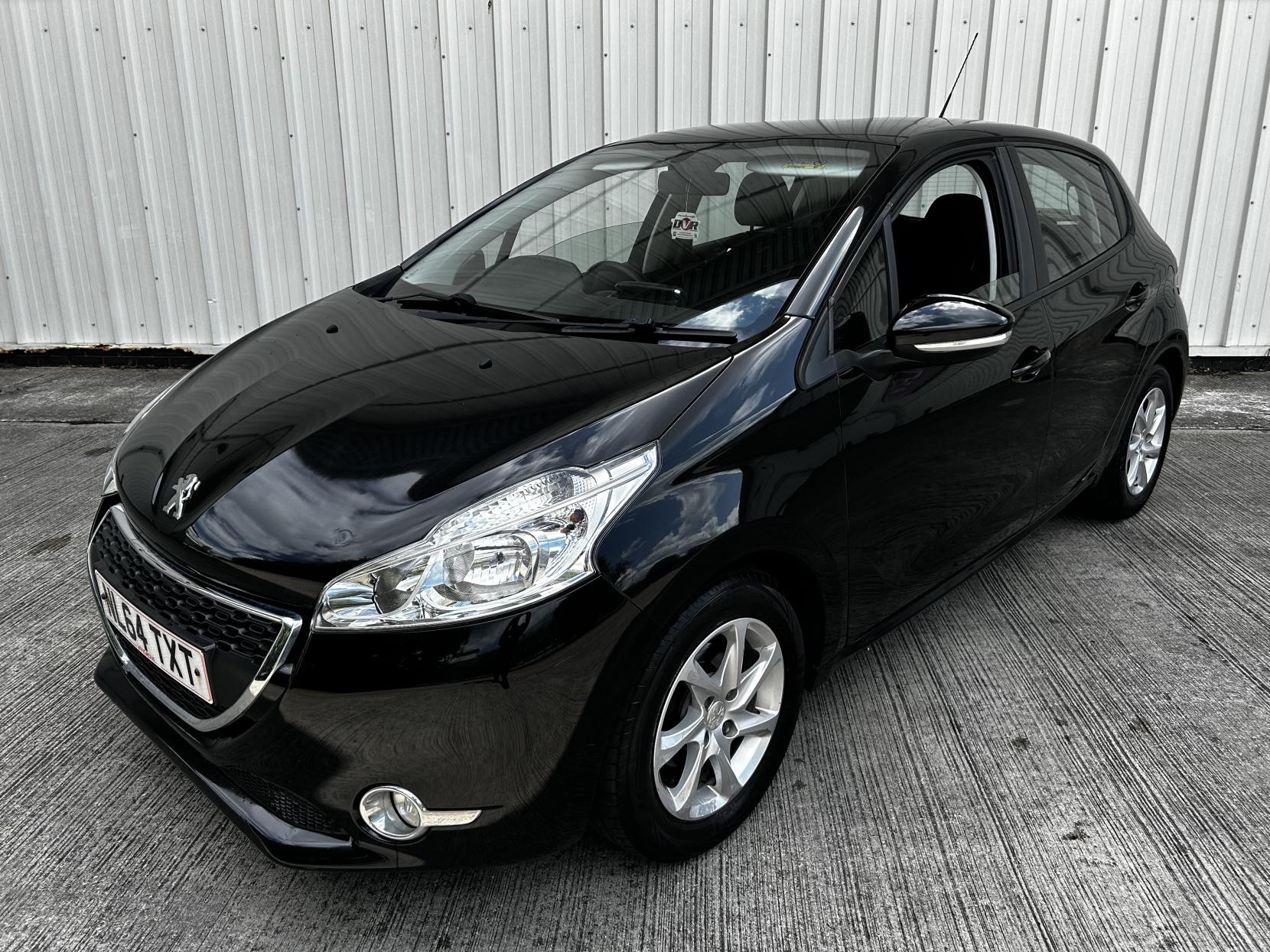 Peugeot 208 1.2 VTi PureTech Active Hatchback 5dr Petrol Manual Euro 5 (82 ps)