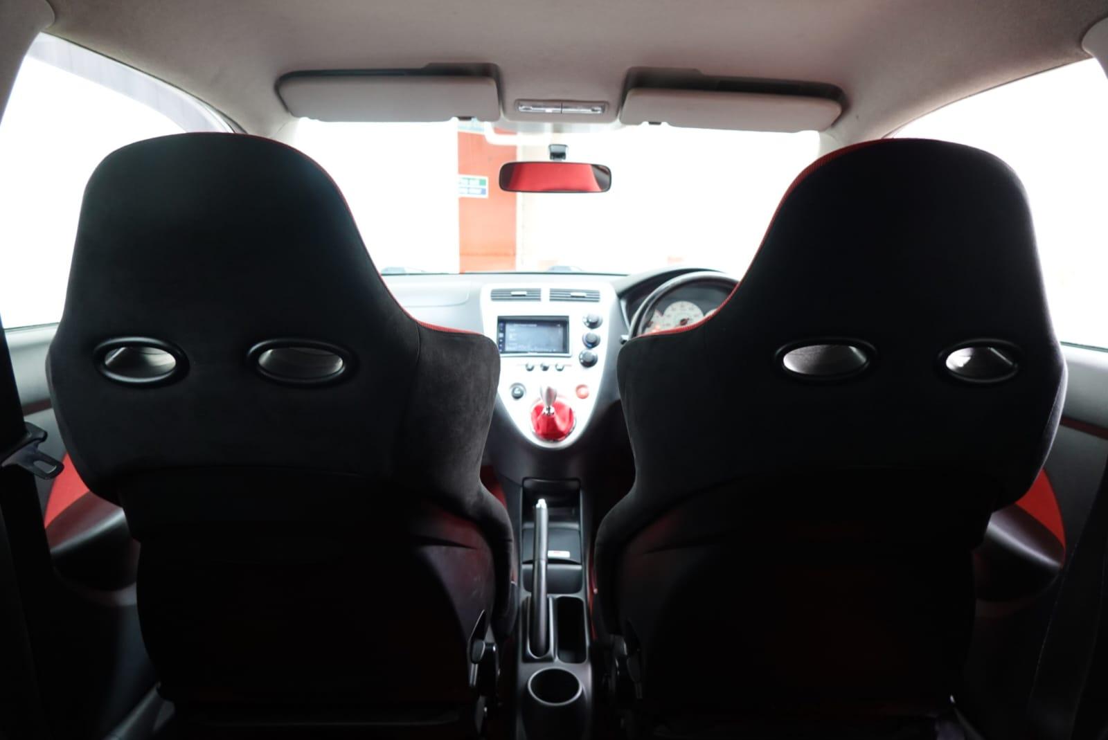 Honda Civic 2.0 i-VTEC Type R Hatchback 3dr Petrol Manual (212 g/km, 197 bhp)