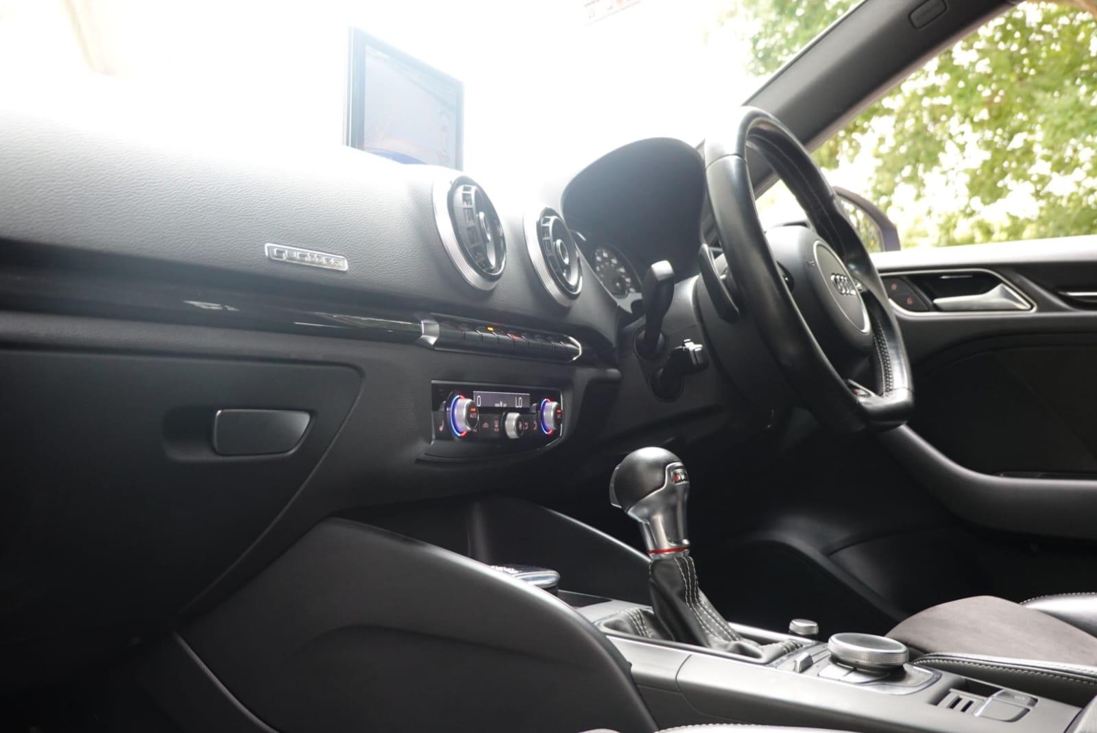 Audi S3 2.0 TFSI Sportback 5dr Petrol S Tronic quattro Euro 6 (s/s) (300 ps)