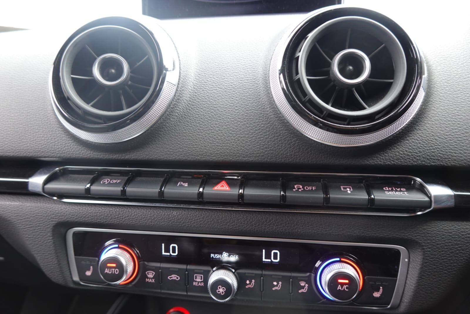 Audi S3 2.0 TFSI Sportback 5dr Petrol S Tronic quattro Euro 6 (s/s) (300 ps)