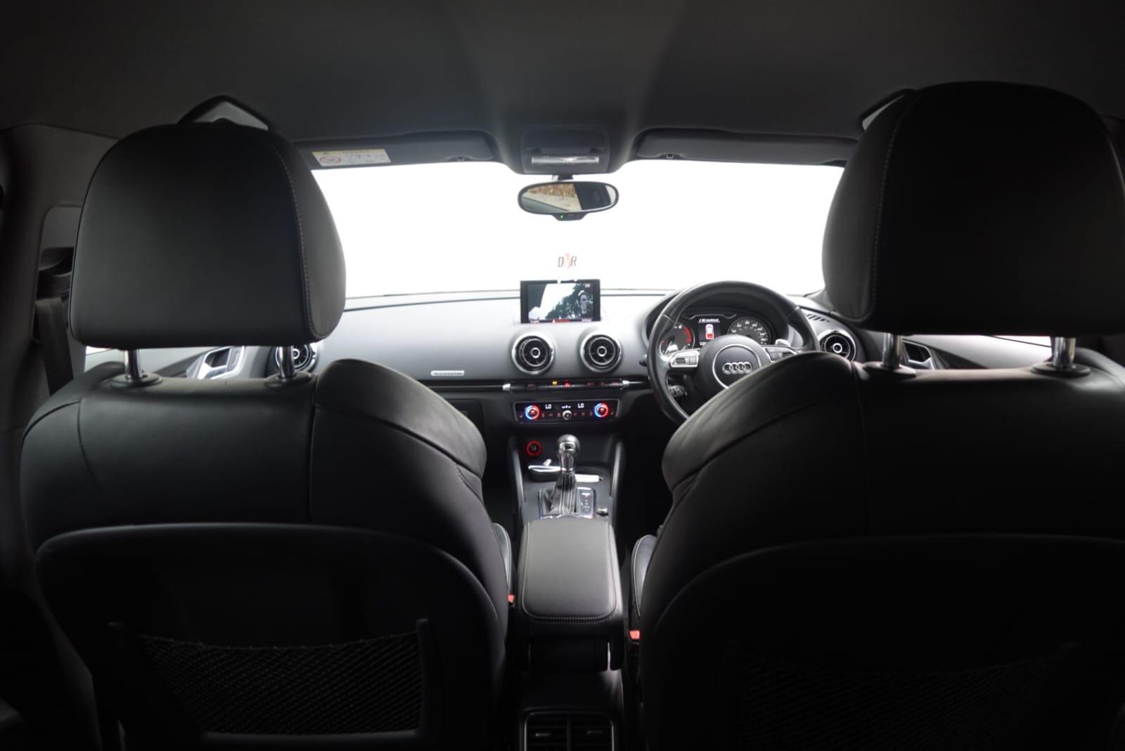 Audi S3 2.0 TFSI Sportback 5dr Petrol S Tronic quattro Euro 6 (s/s) (300 ps)