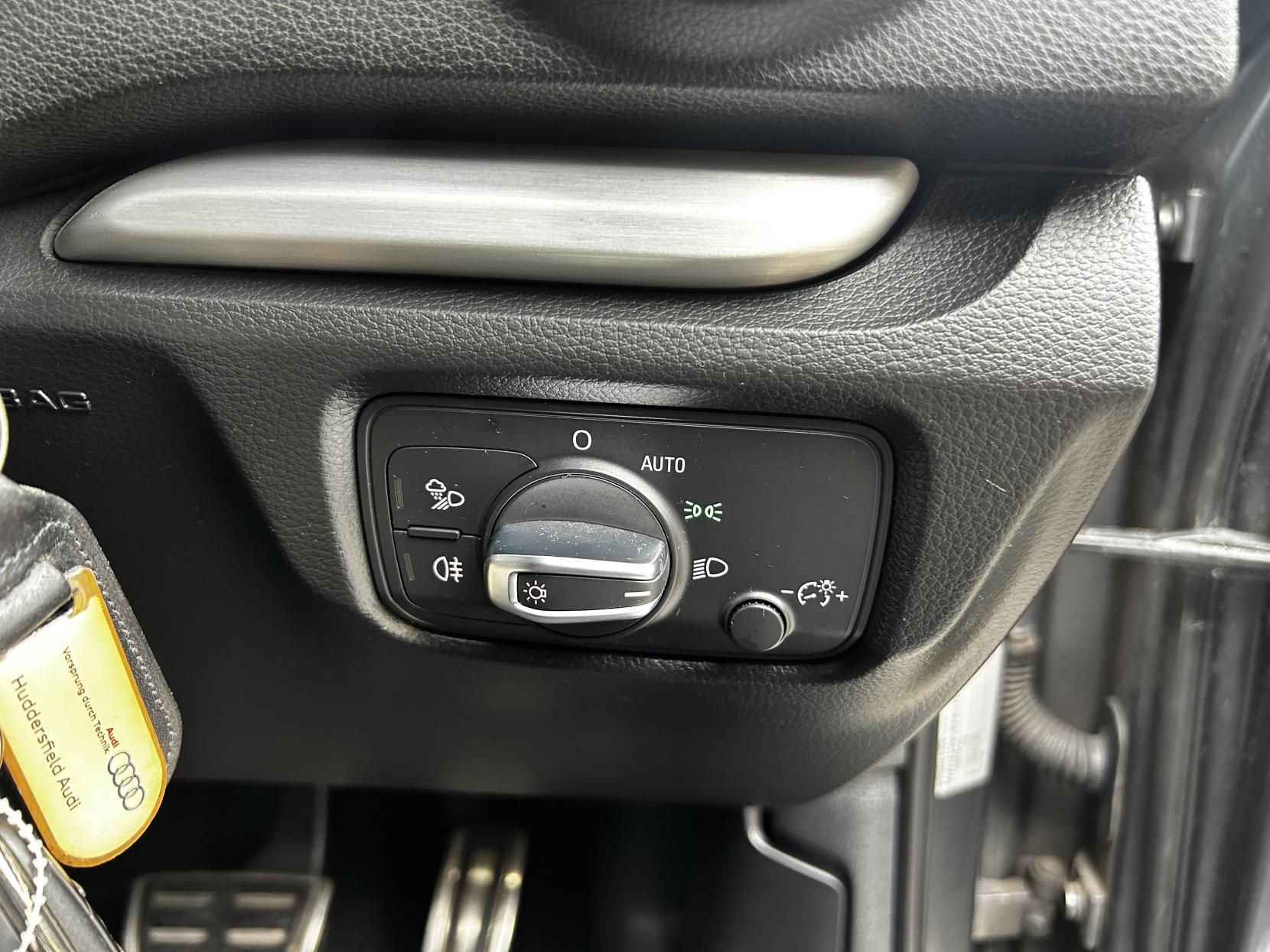 Audi S3 2.0 TFSI Sportback 5dr Petrol S Tronic quattro Euro 6 (s/s) (300 ps)