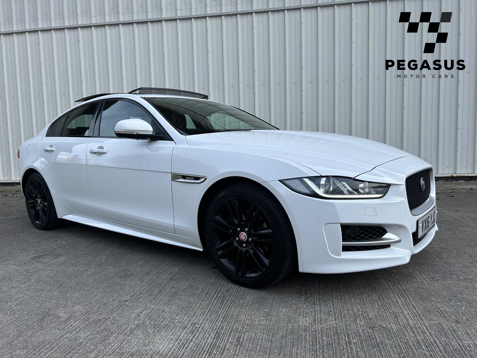 Jaguar XE 2.0d R-Sport Saloon 4dr Diesel Auto Euro 6 (s/s) (180 ps)