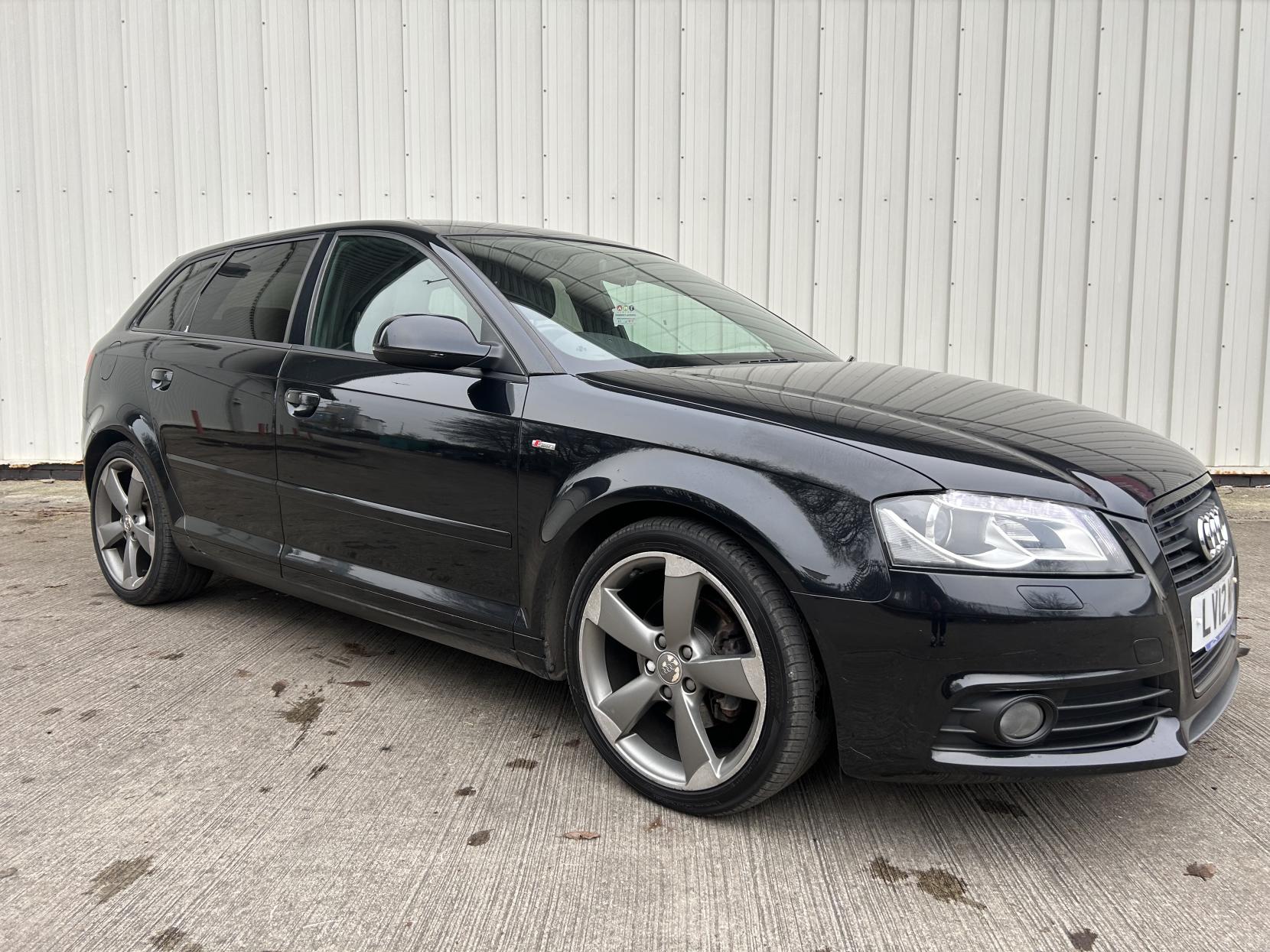 Audi A3 2.0 TDI Black Edition Sportback 5dr Diesel Manual Euro 5 (s/s) (140 ps)