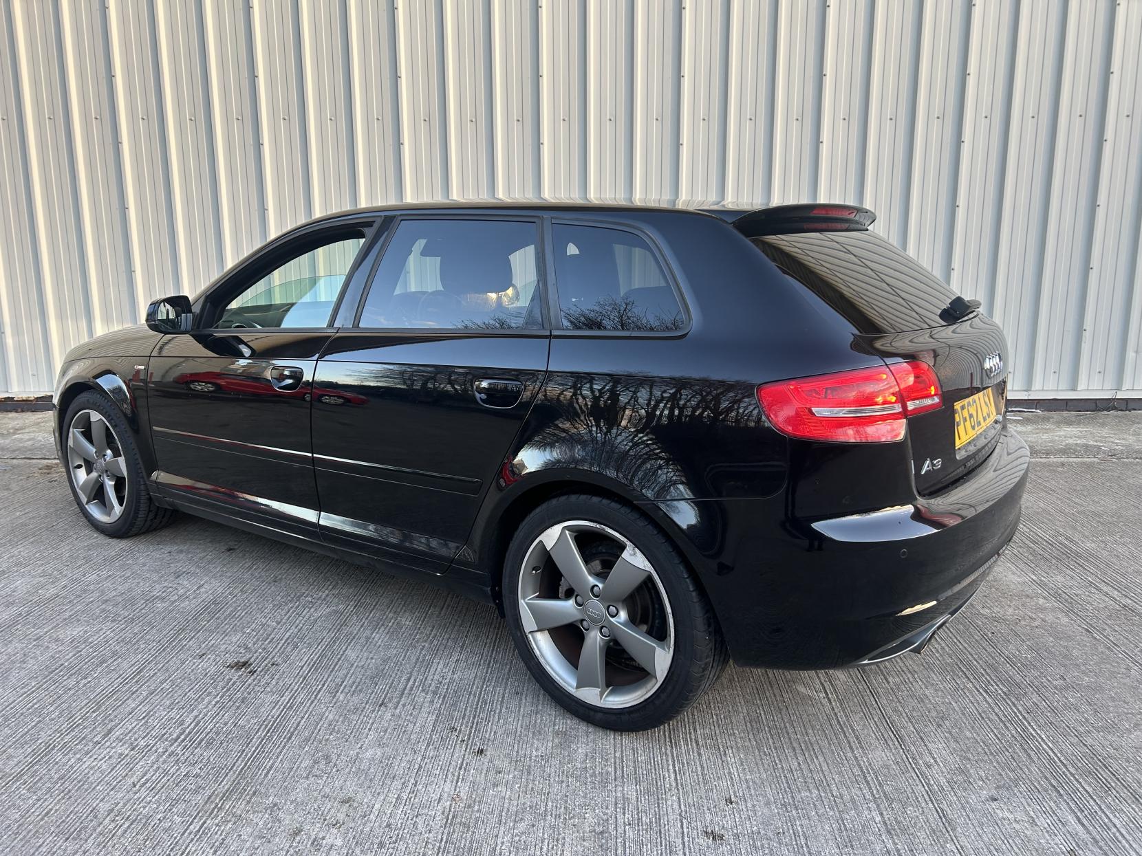 Audi A3 2.0 TDI Black Edition Sportback 5dr Diesel Manual Euro 5 (s/s) (140 ps)