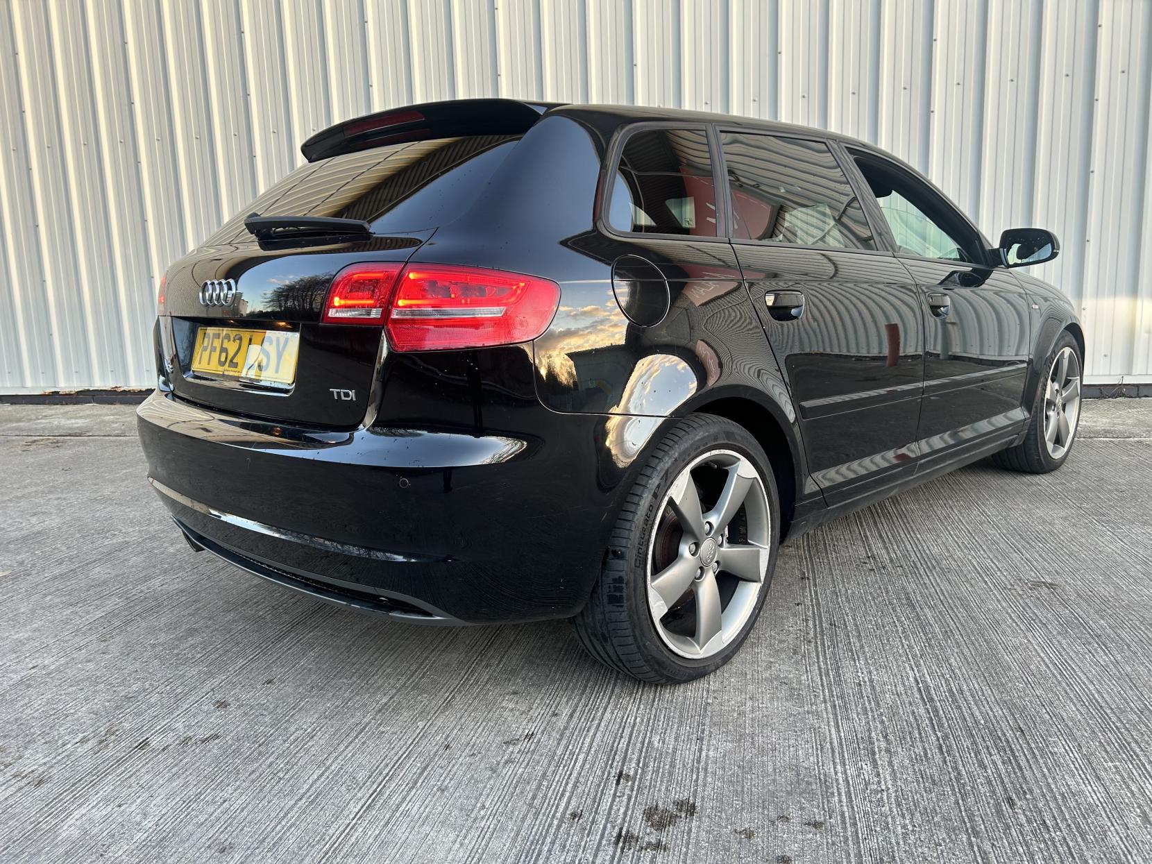 Audi A3 2.0 TDI Black Edition Sportback 5dr Diesel Manual Euro 5 (s/s) (140 ps)