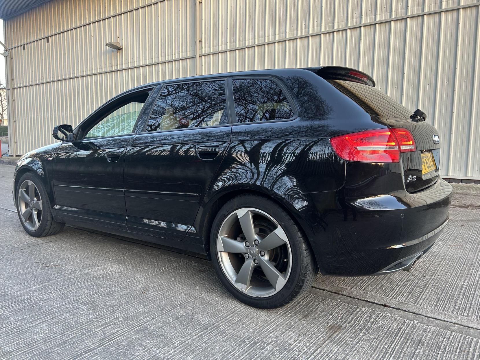 Audi A3 2.0 TDI Black Edition Sportback 5dr Diesel Manual Euro 5 (s/s) (140 ps)